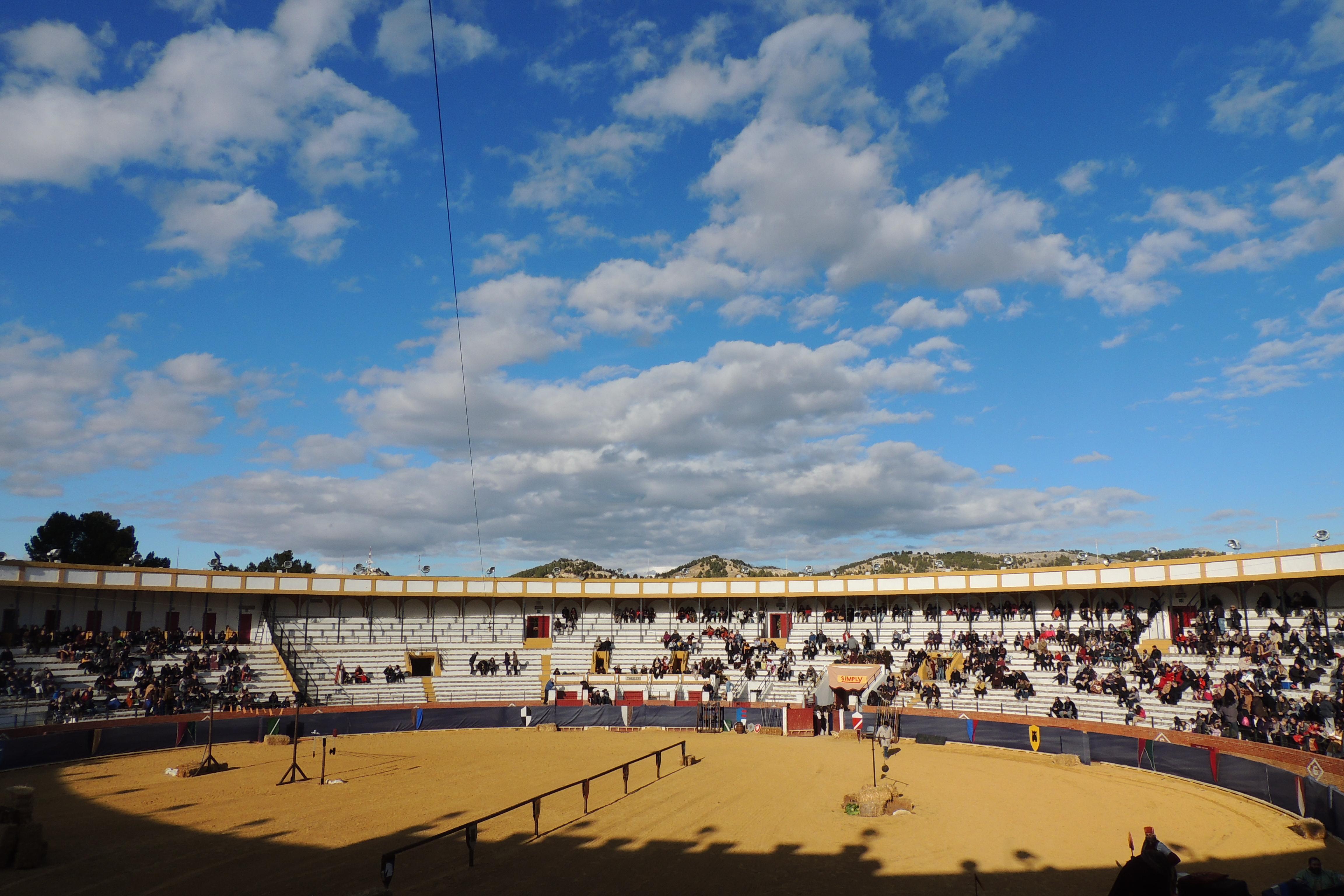 Plaza de Toros, por Dónde vamos Eva