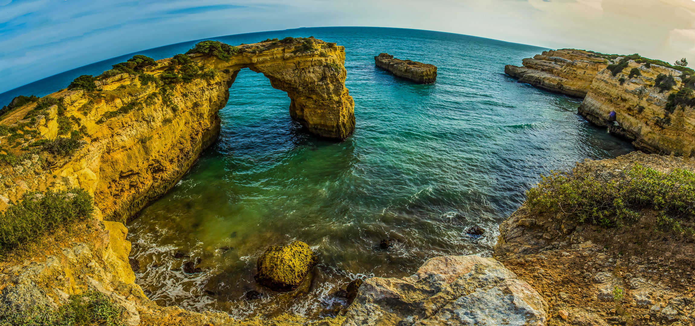 Praia de Albandeira, por João Colaço