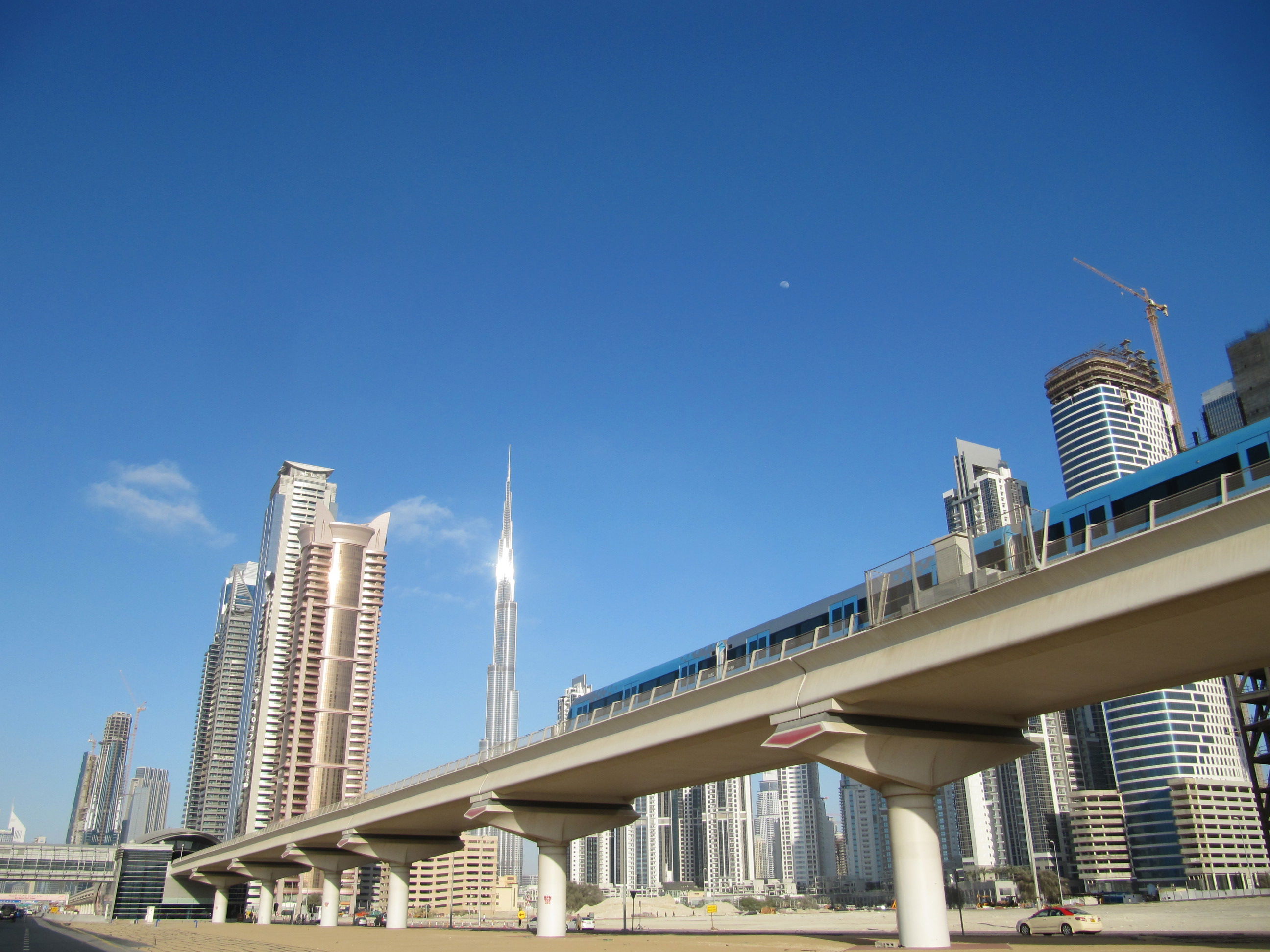 Autopista Sheikh Zayed, por Héctor mibauldeblogs.com