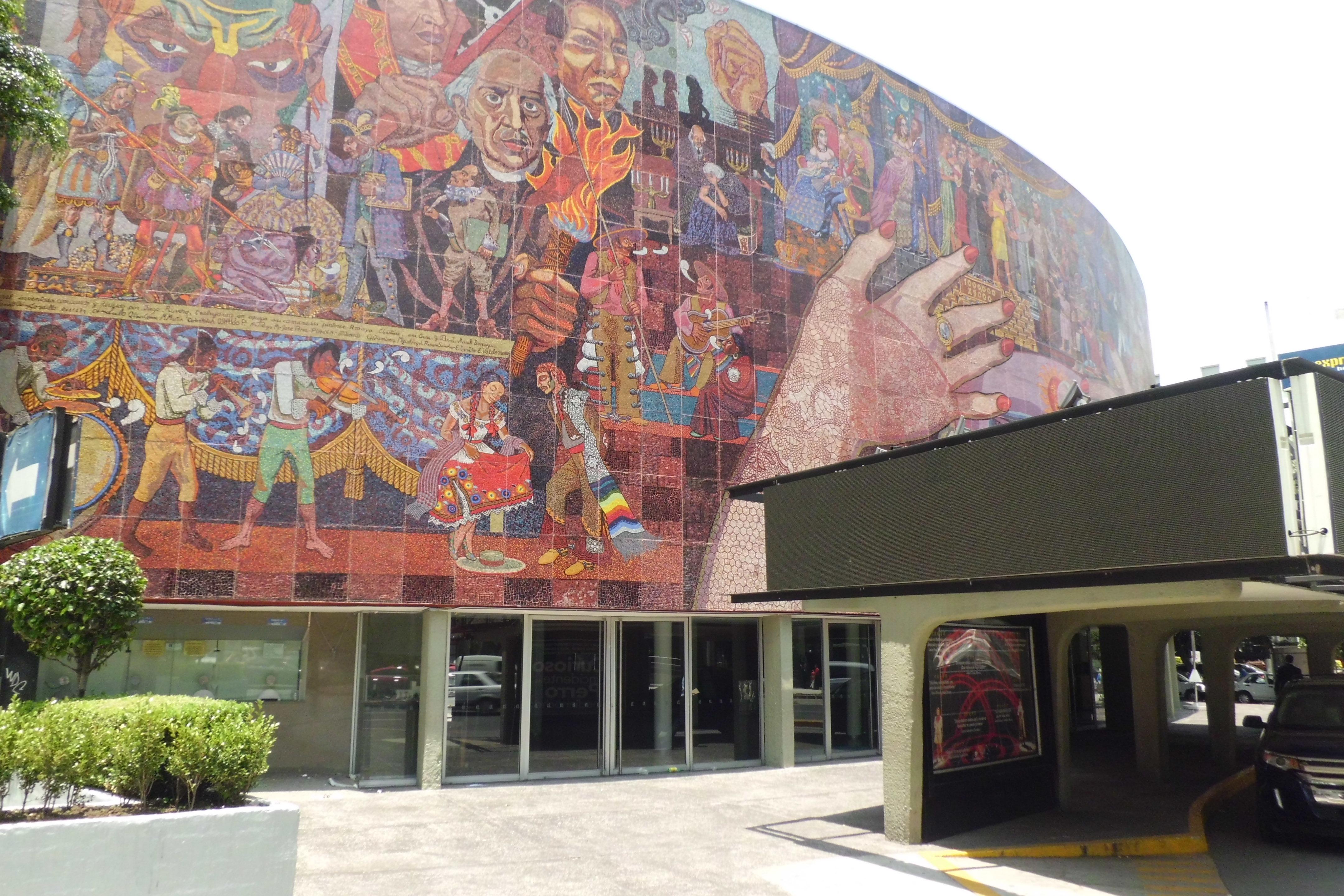 Teatro Insurgentes, por Pita Hernandez