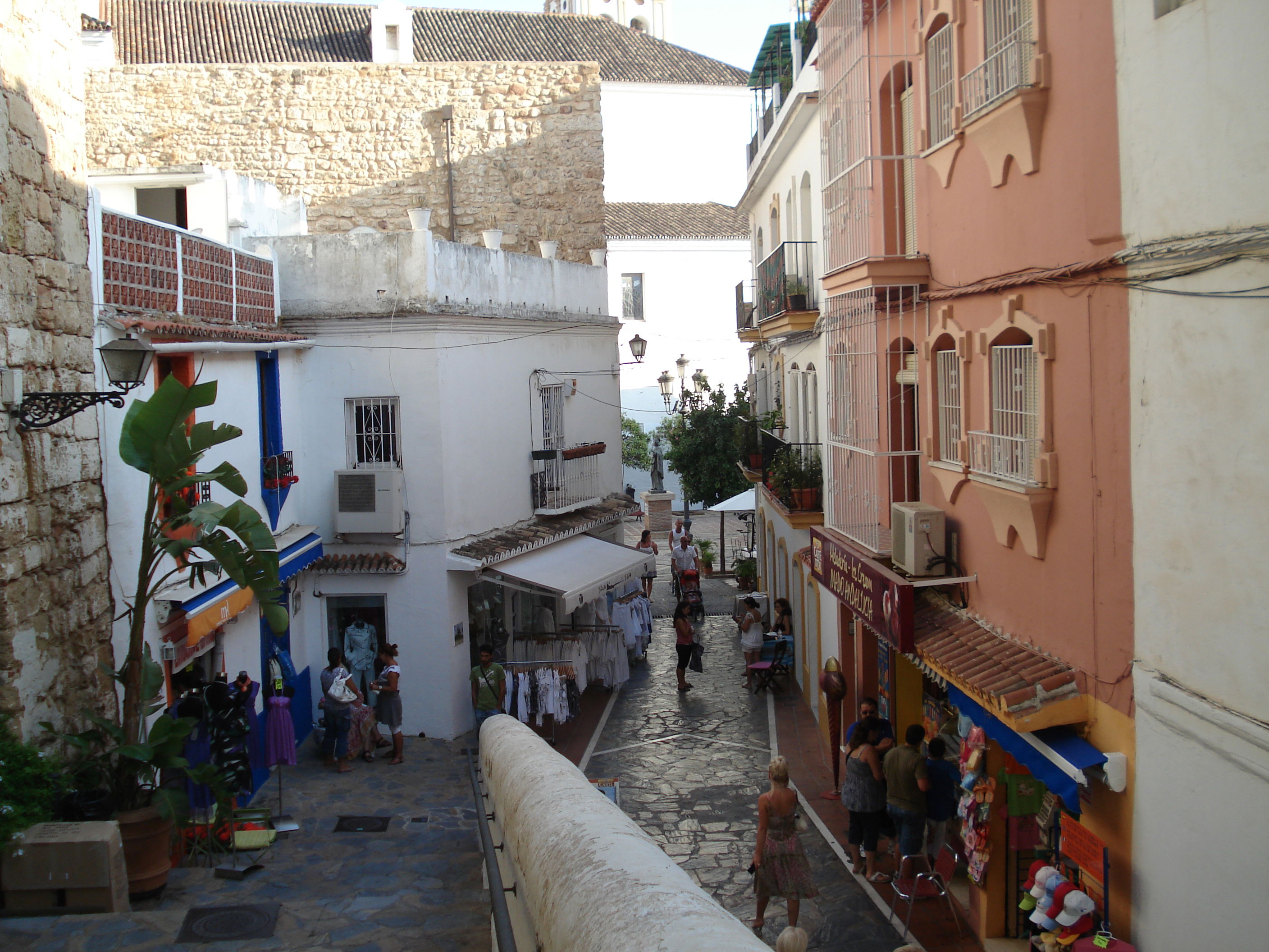 Calle Carmen, por Marilo Marb
