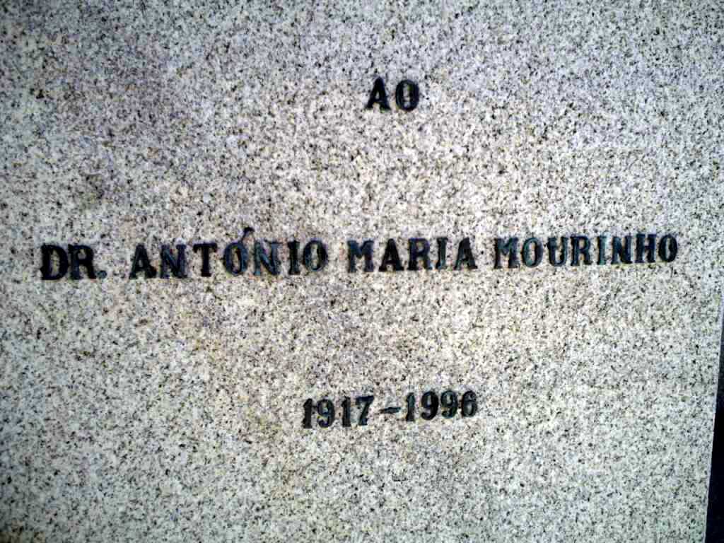 Monumento a Antonio Mª Mourinho, por Lala
