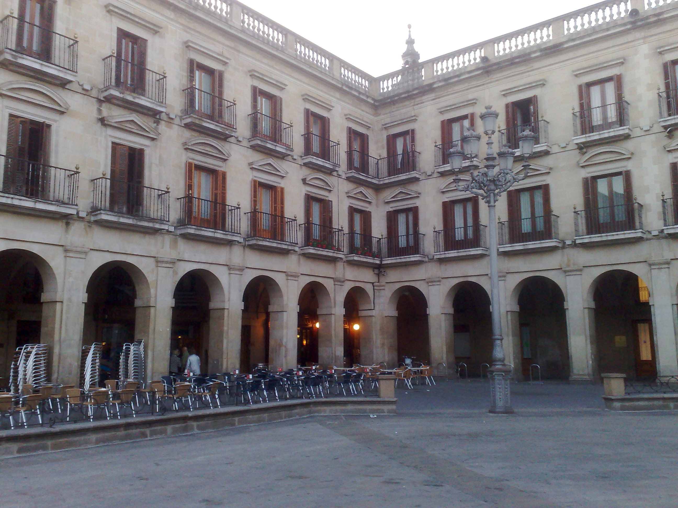 Descubre los monumentos históricos de Vitoria-Gasteiz y su legado cultural