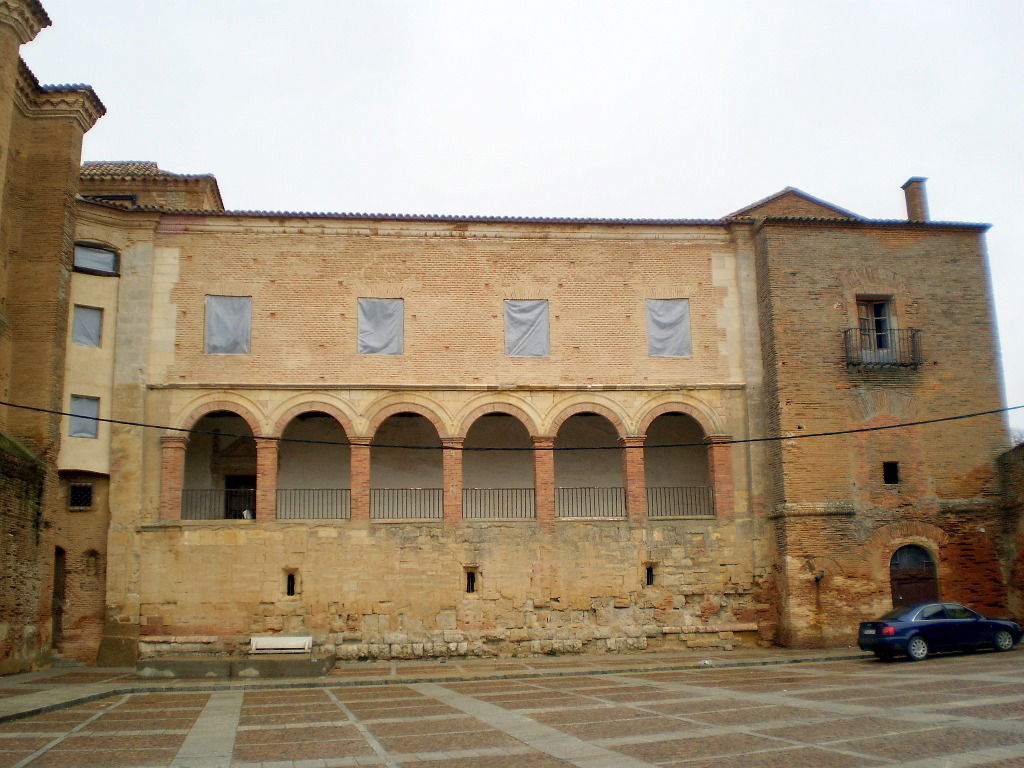 Palacio de los Condes de Grajal, por Lala