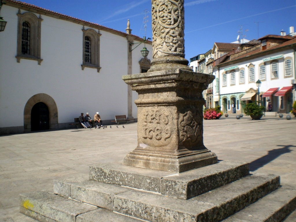 Cruzeiro da Praça da Sé, por Lala