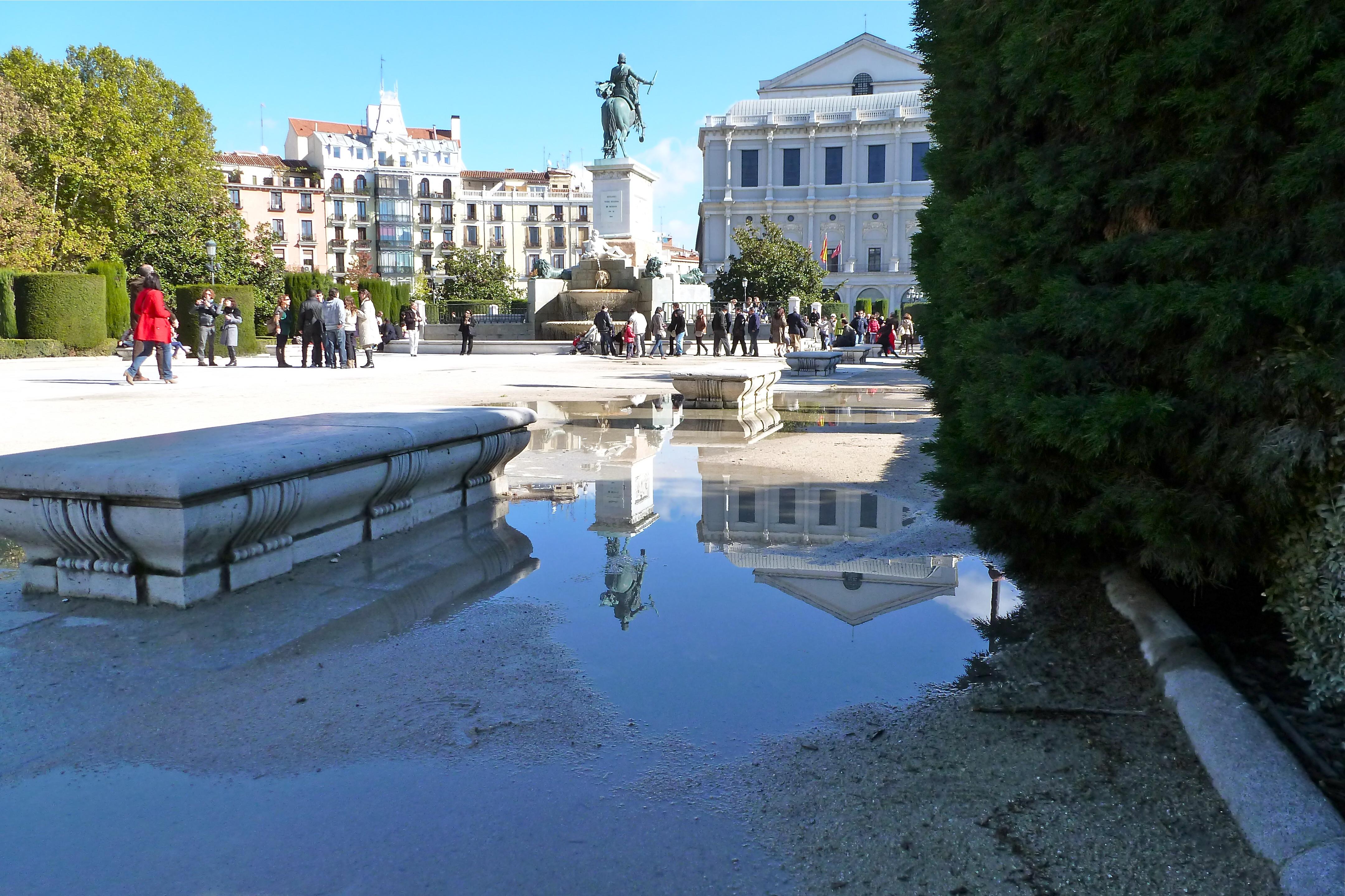 Plaza de Oriente, por Víctor Alonso Jimenez
