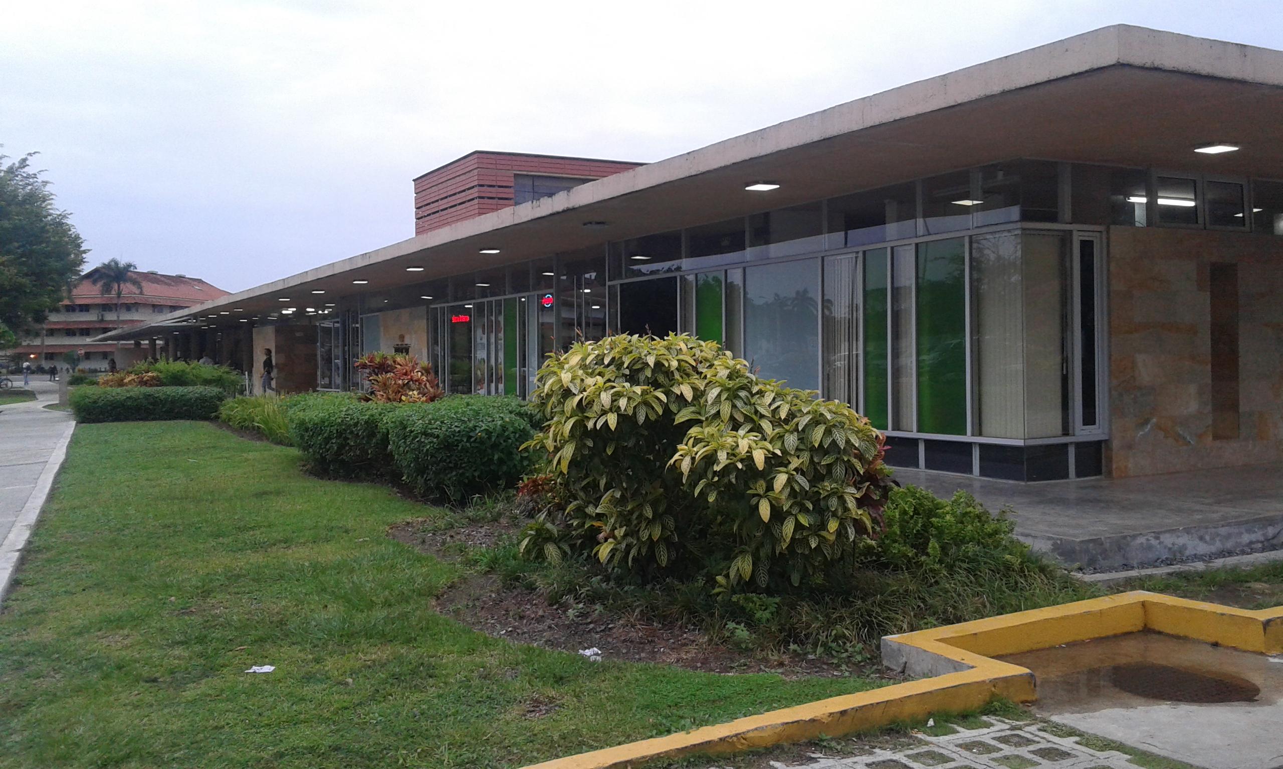 Plaza Ciudad del Saber Panamá, por Iralis Carolina Fragiel Arenas