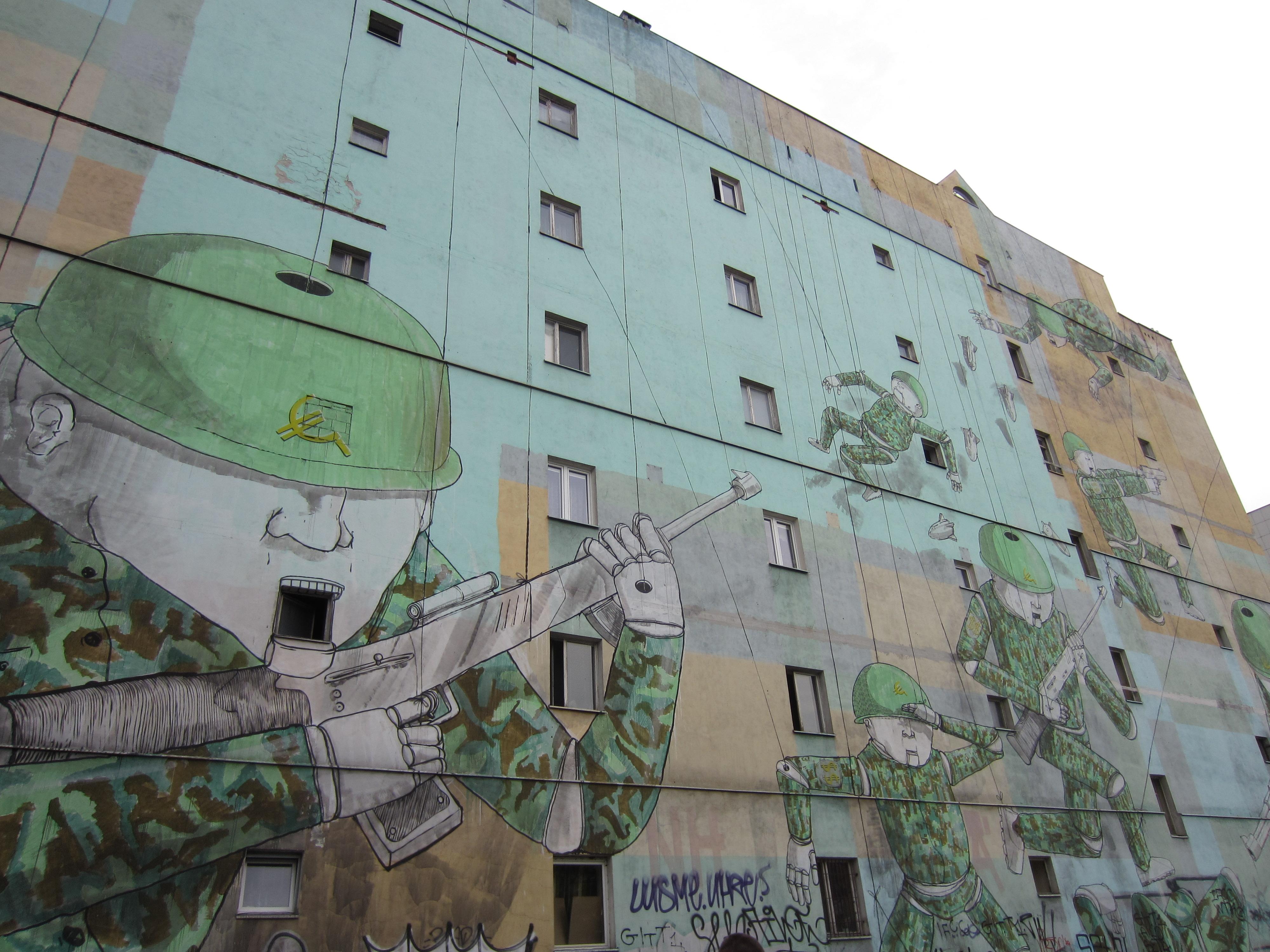 Mural anticapitalista, por Las sandalias de Ulises