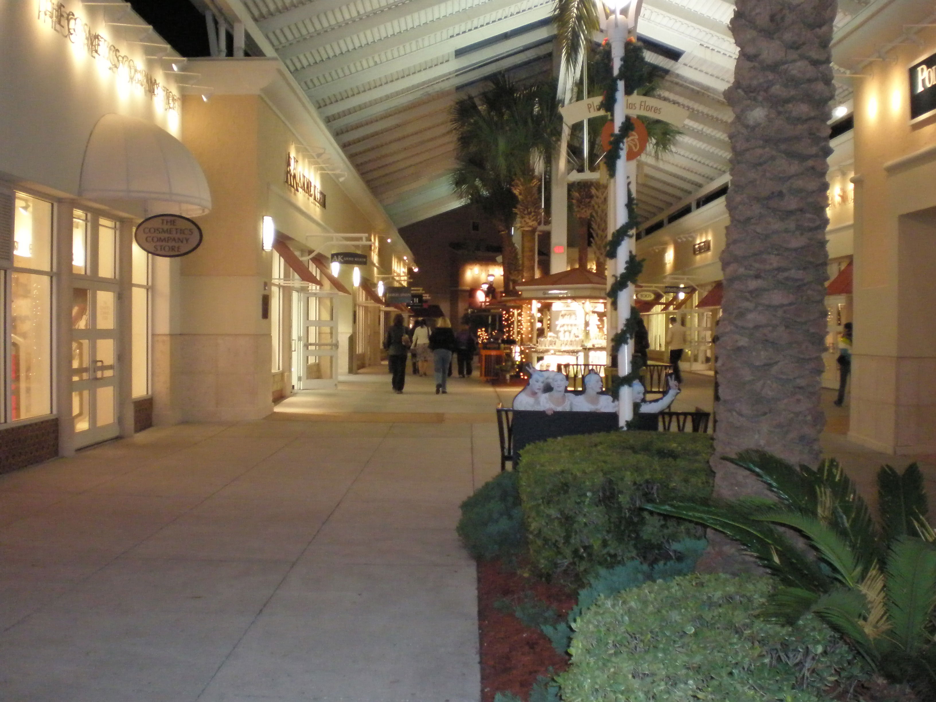 Premium Outlets Vineland, por Fernandoo
