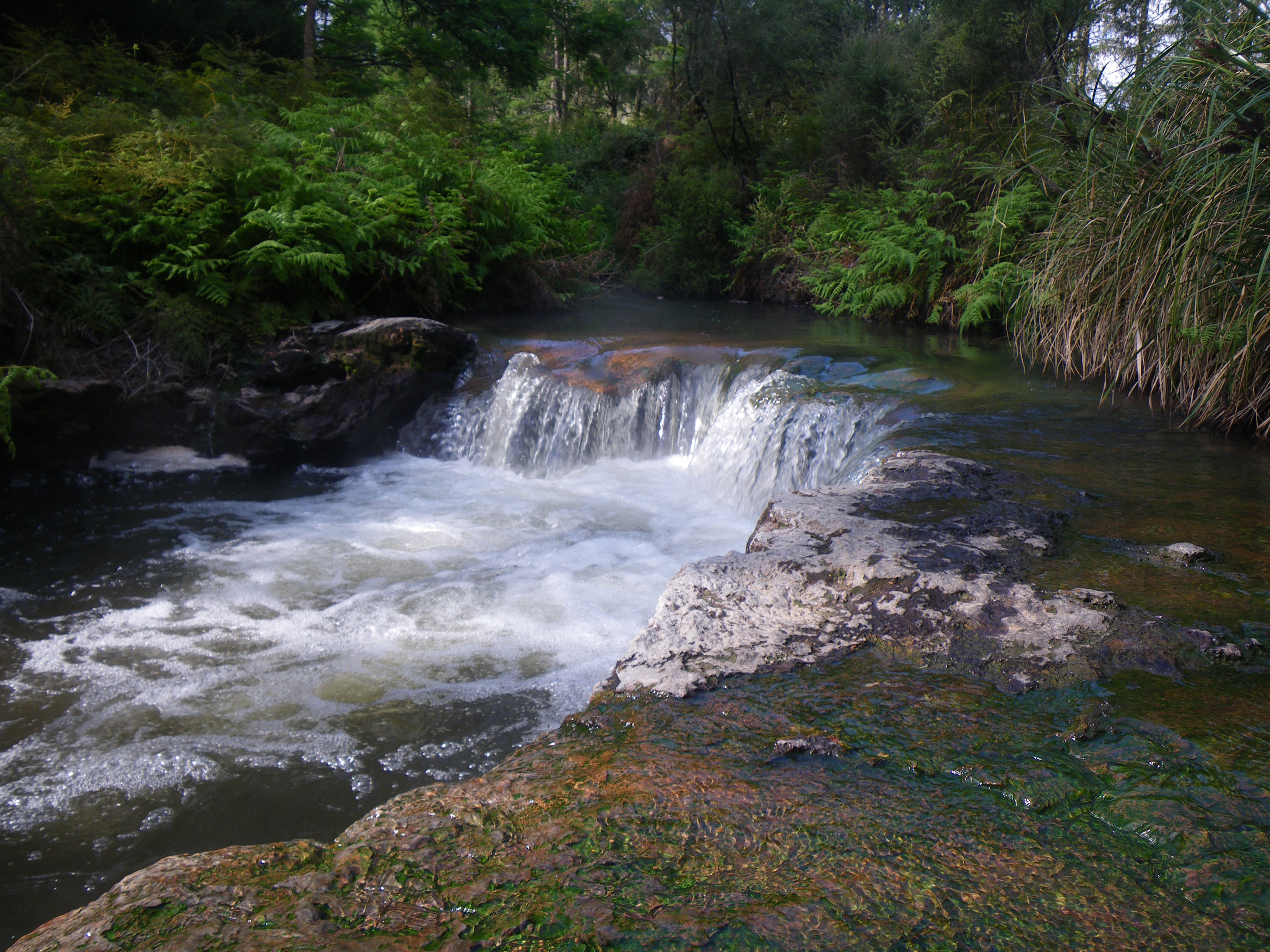 Rio Kerosene Creek, por Zombeni