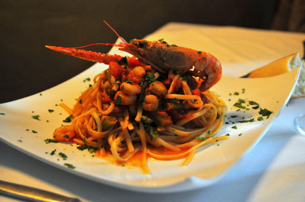 Restaurante La Trattoria de Sant Arcangelo, por naxos