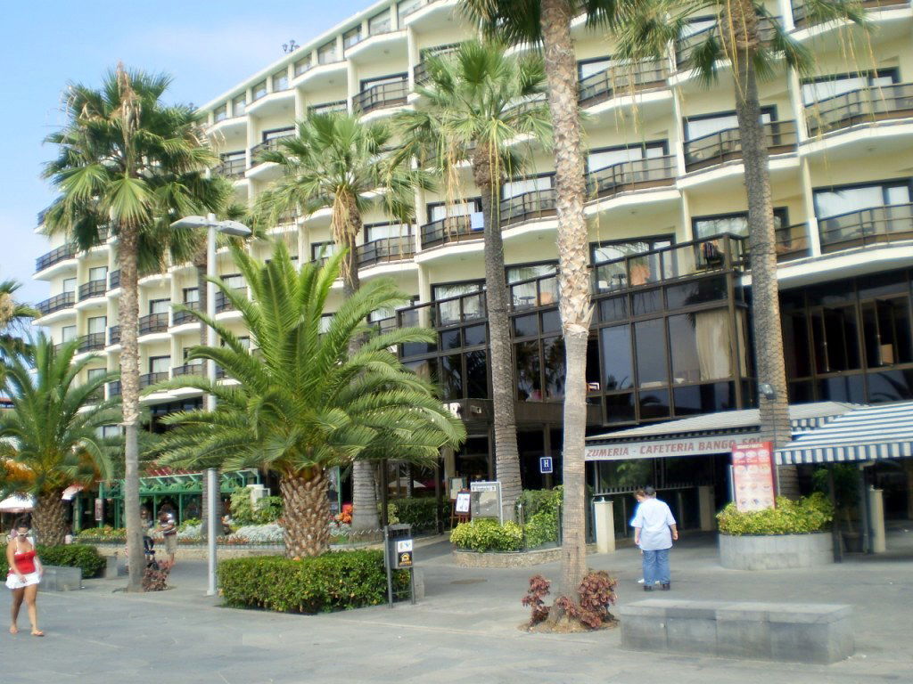 Paseo Colón - Jardín Histórico de los Martiánez, por Lala