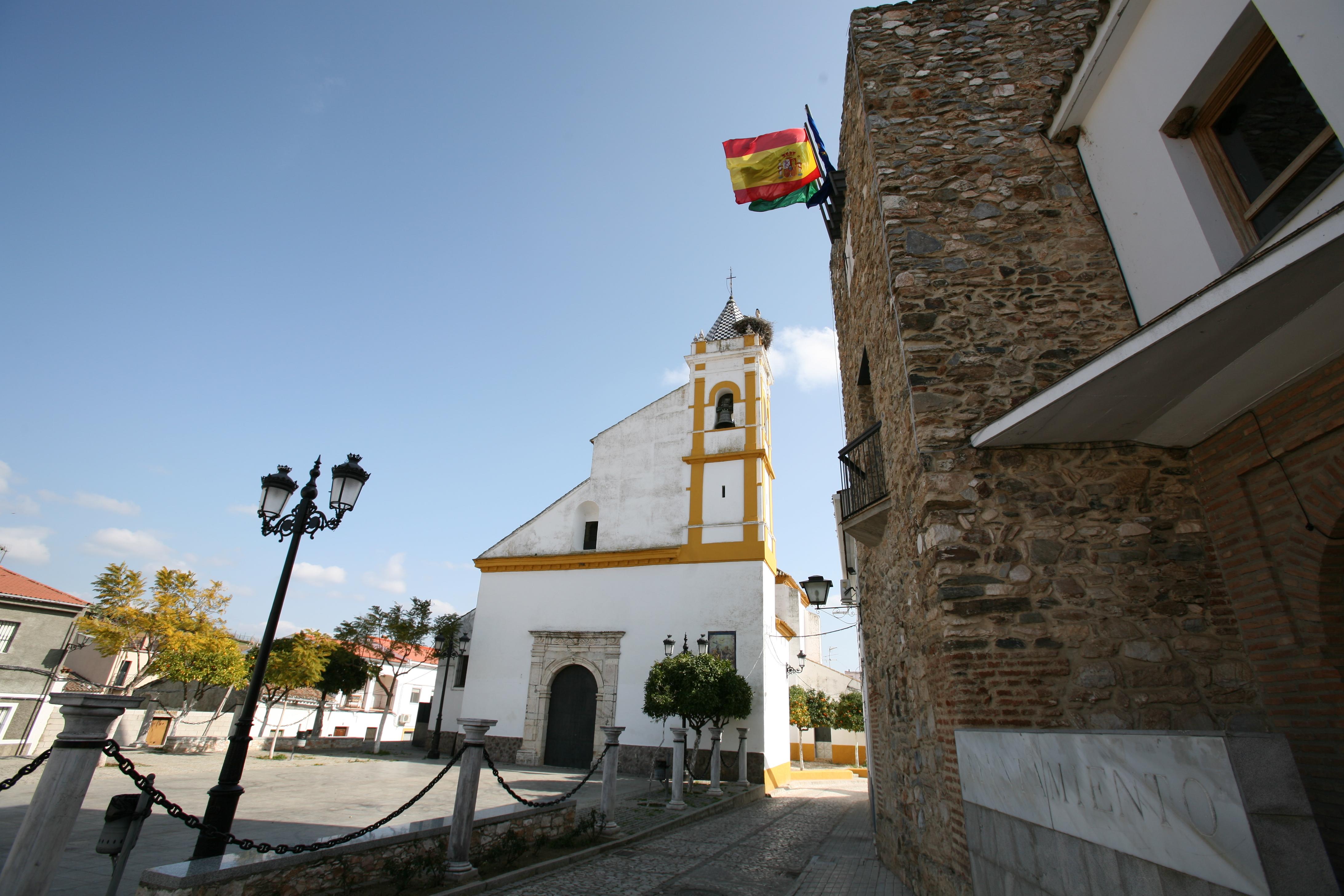 Iglesia de Santa María de Gracia, por Turismo de la Provincia de Sevilla