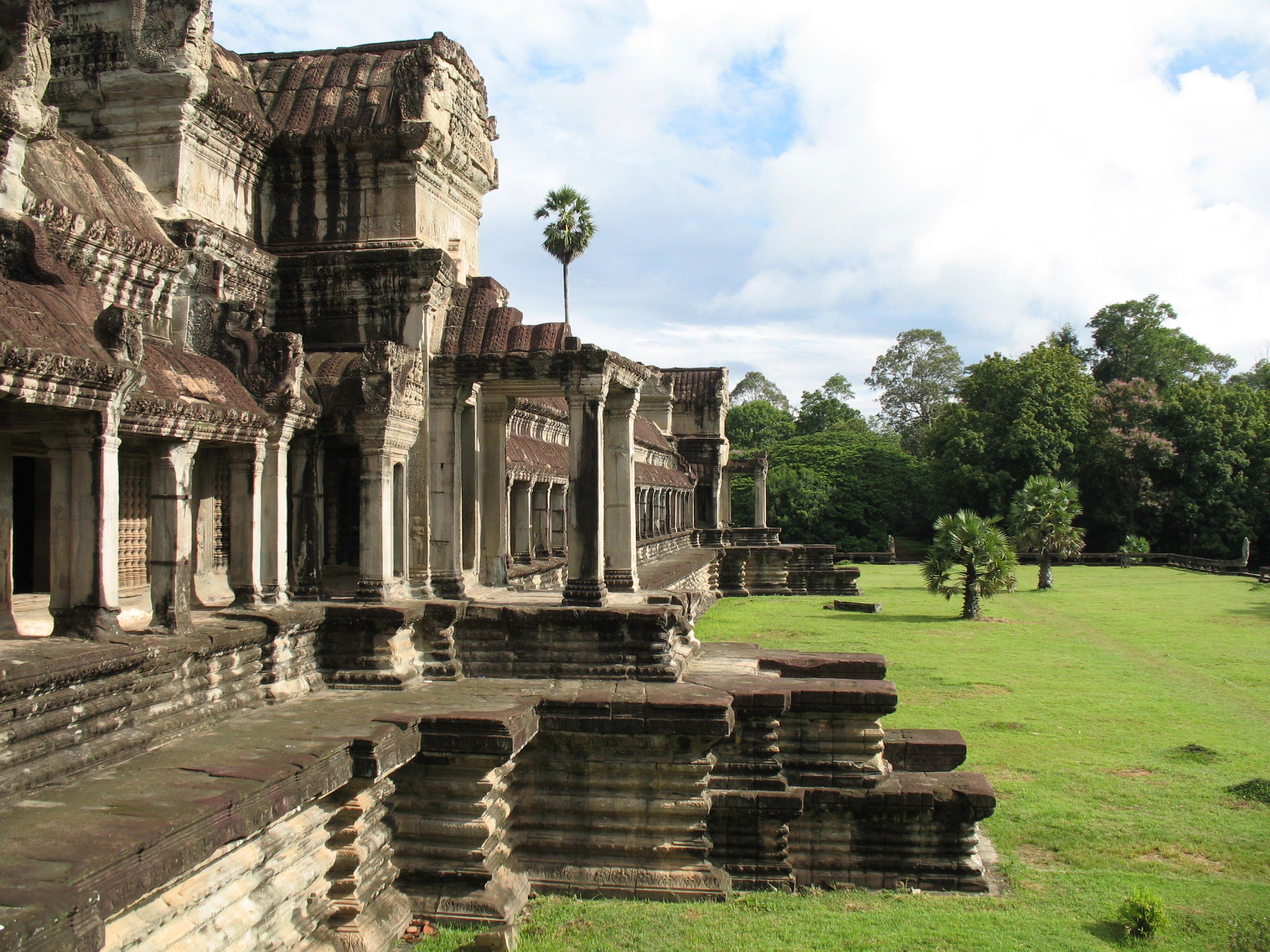 Puerta este de Angkor Thom, por miguel a. cartagena