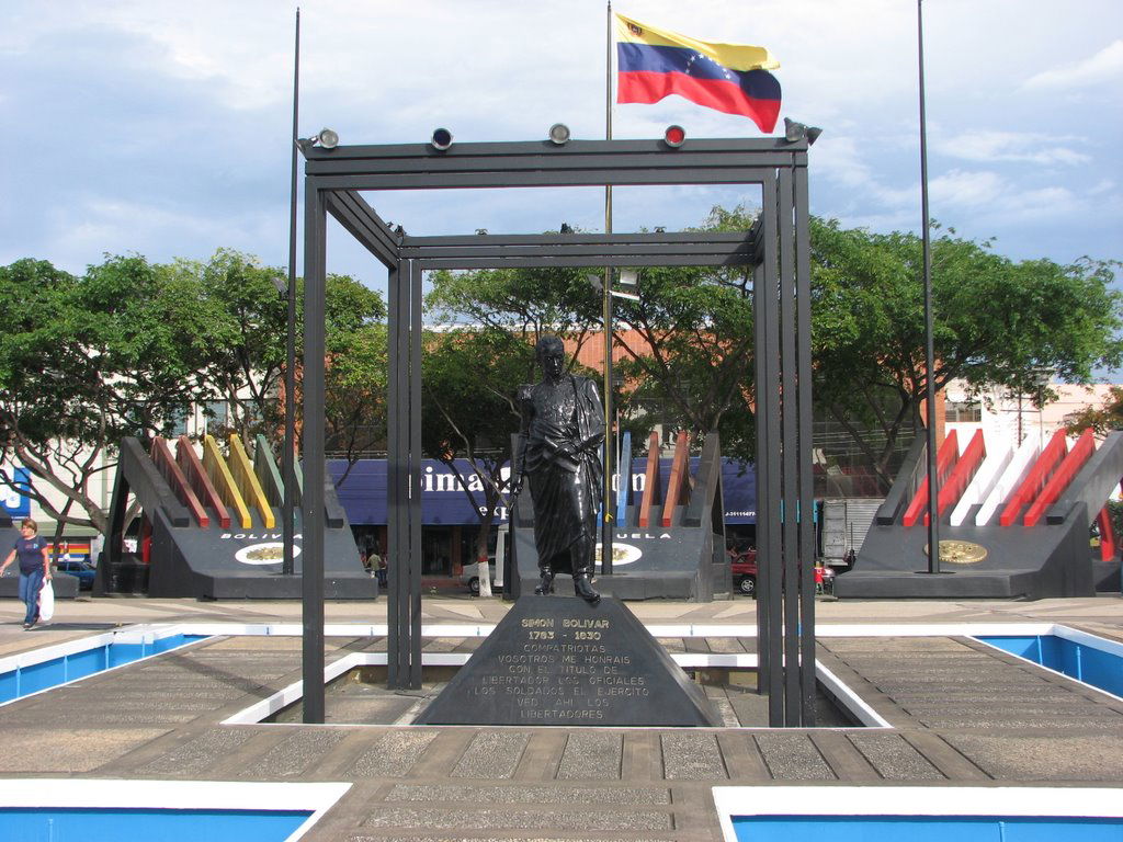 Plaza Bolívar San Félix, por Turismo Guayana