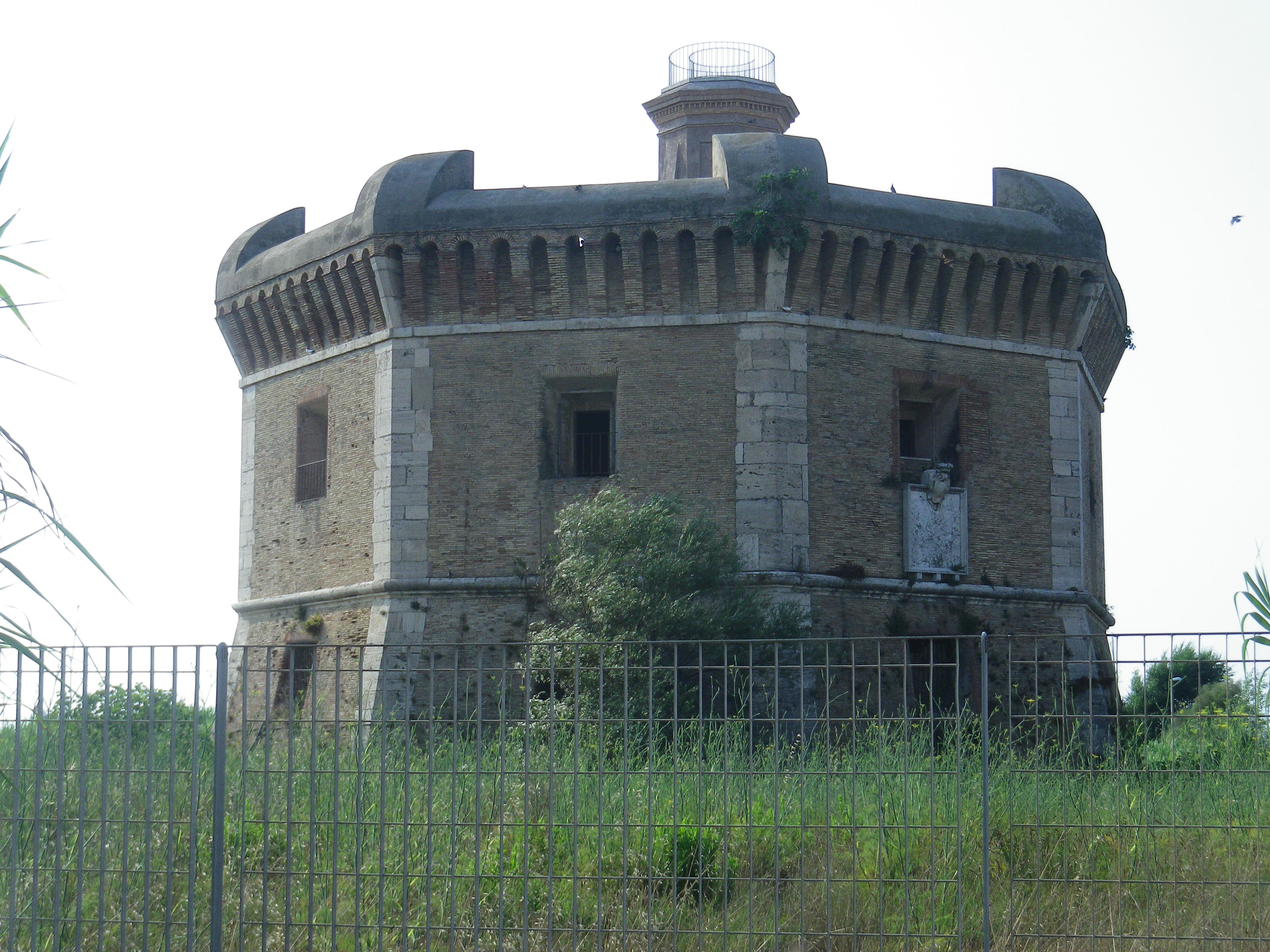 Tor San Michele a Lido di Ostia 1 opinioni e 5 foto