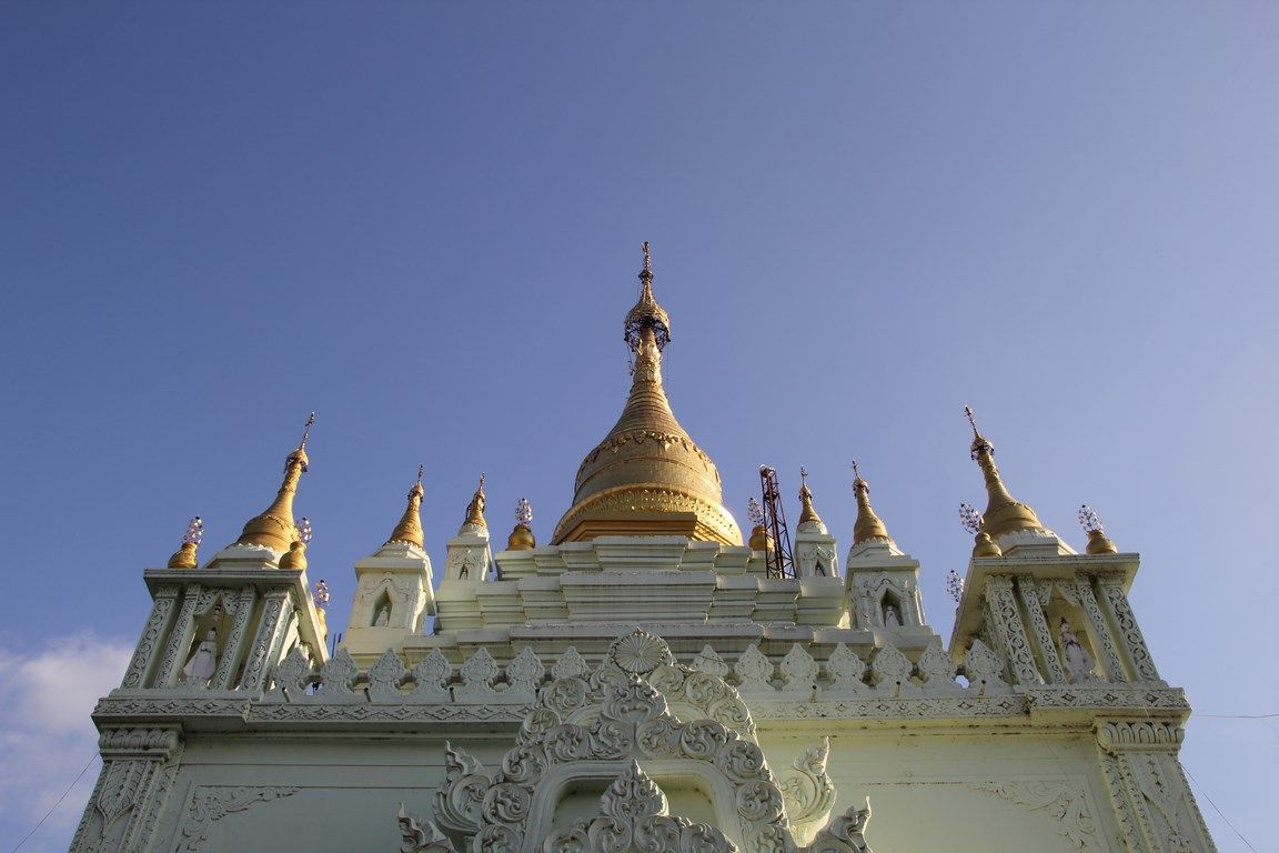 Shwe Mote Htaw MahaTheindawgyi Pagoda, por Mochila Nómada