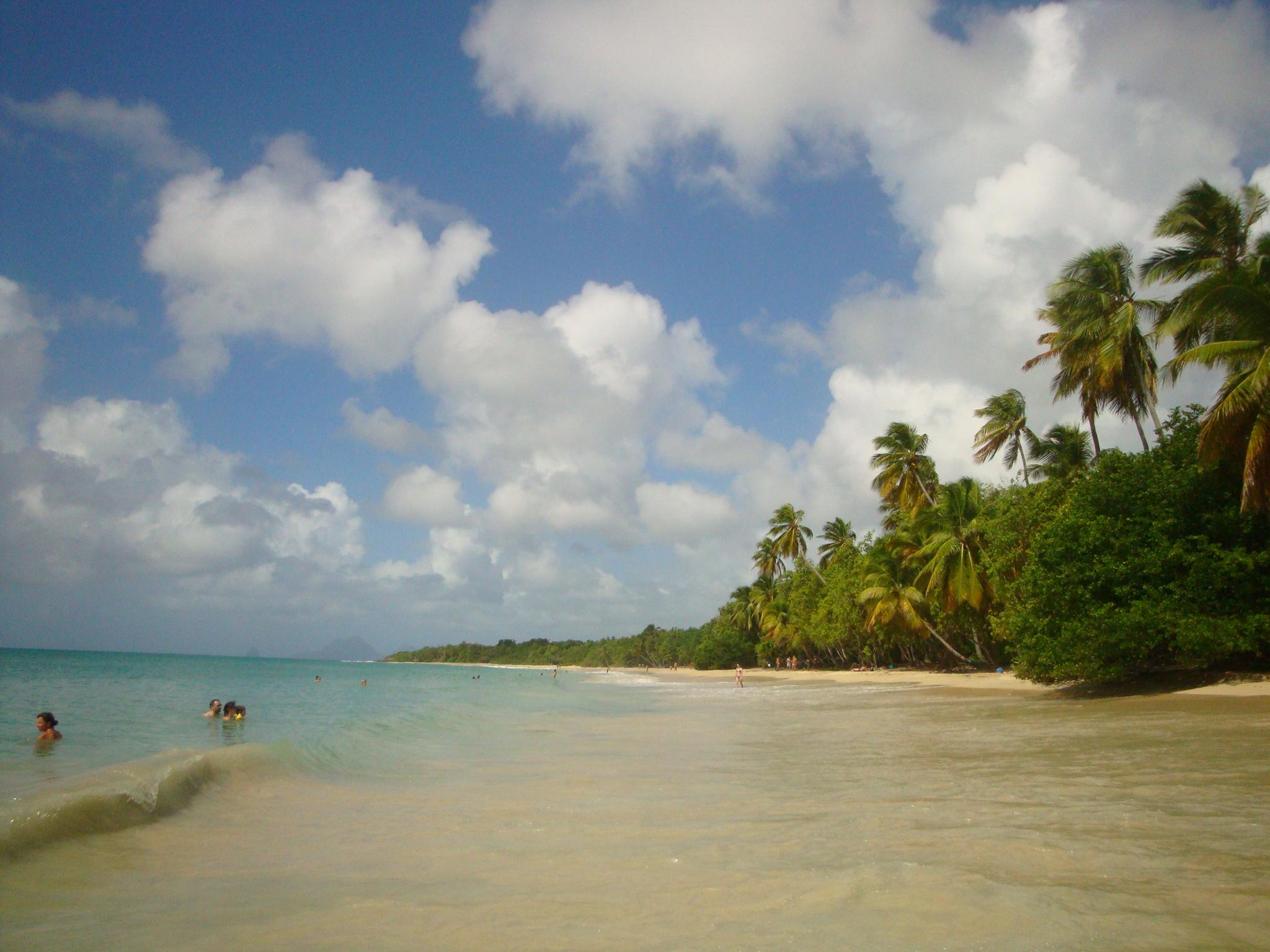 Playas de Sainte-Anne: un paraíso caribeño por descubrir