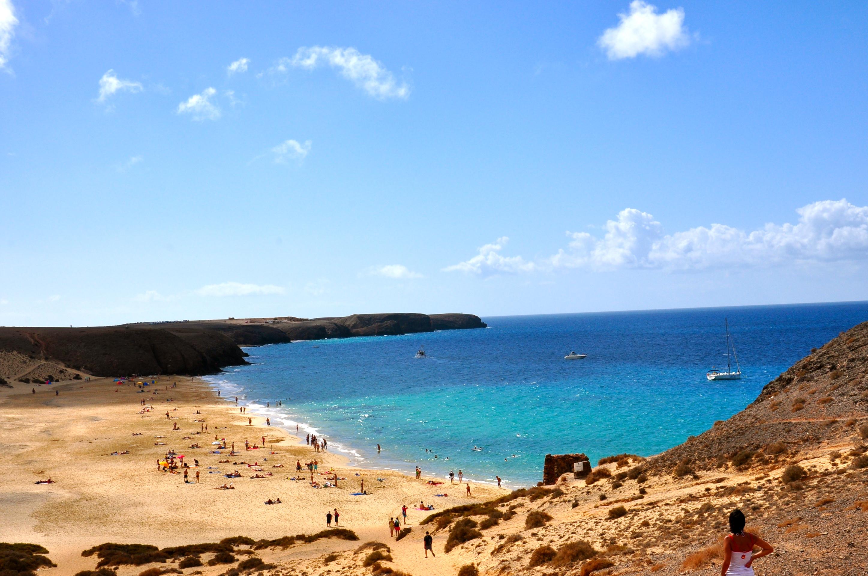 Velero A Las Playas De Papagayo En Arrecife