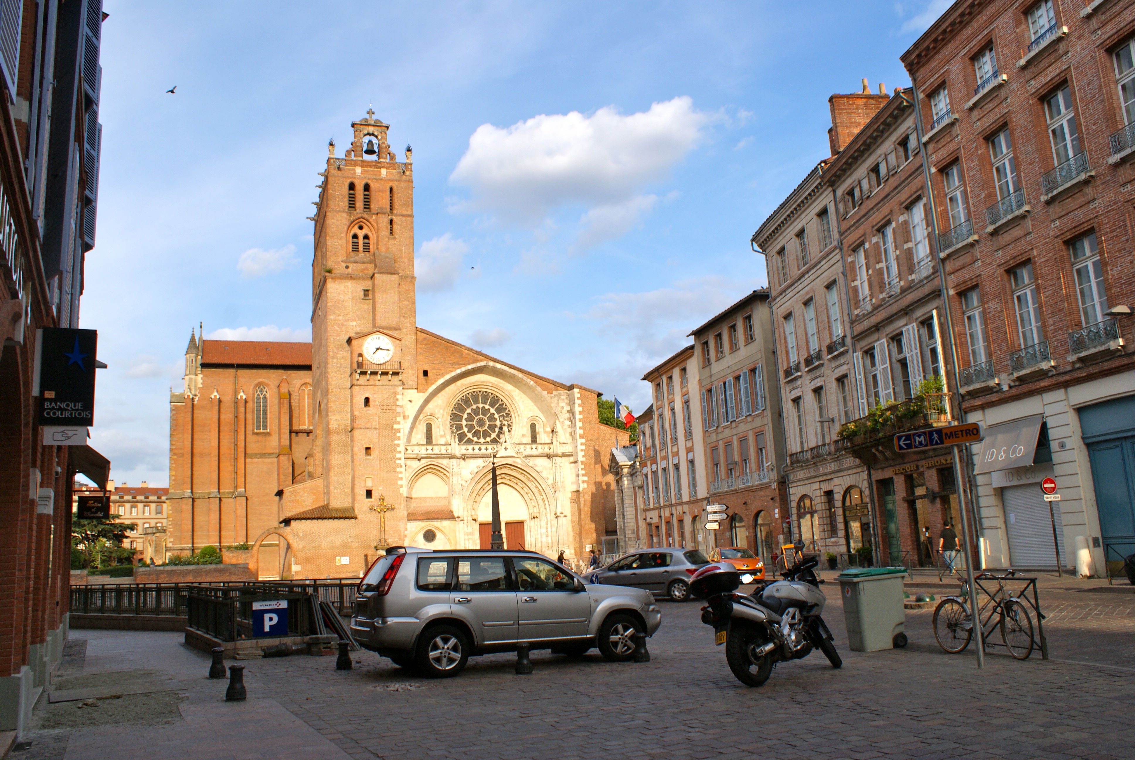 Place Saint Etienne, por May Lopez