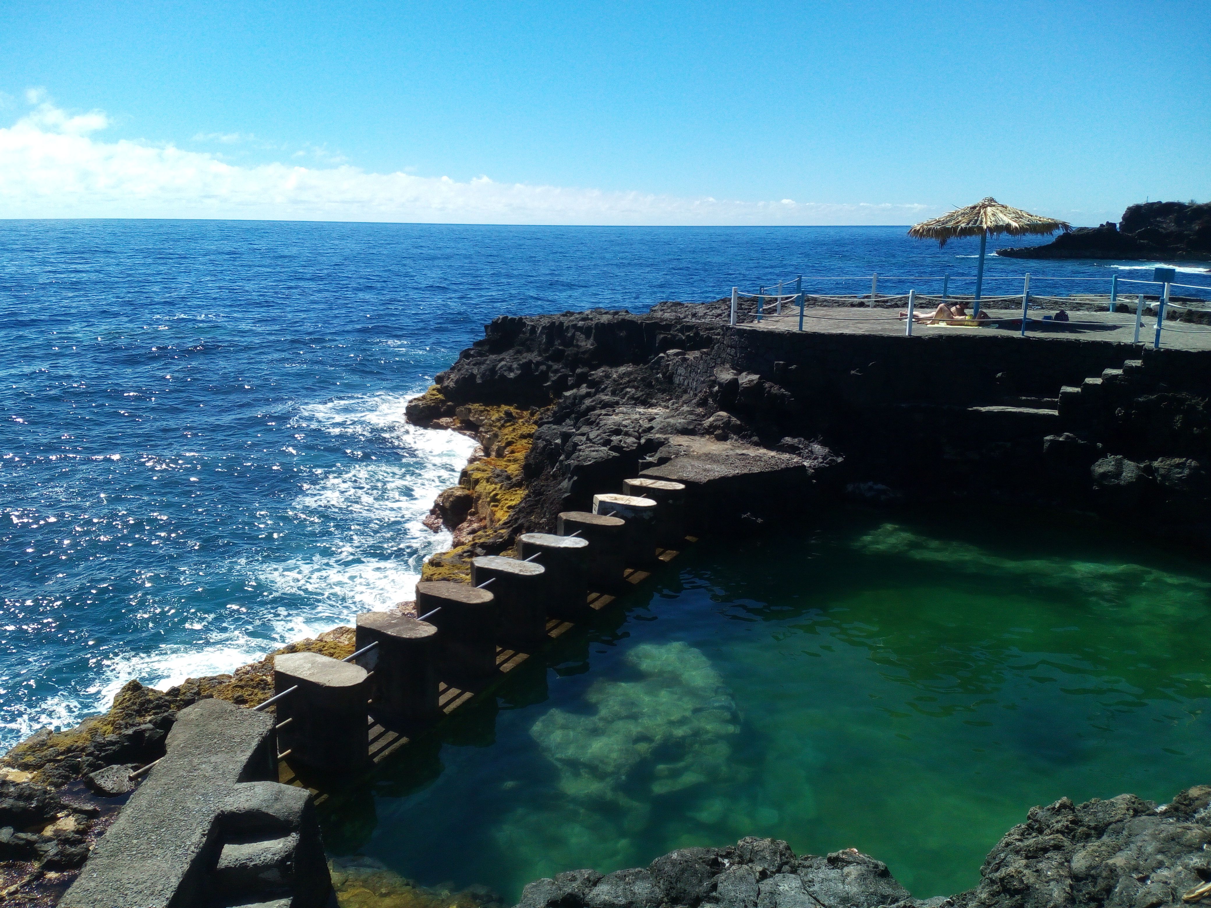 El charco Azul, por superxenni