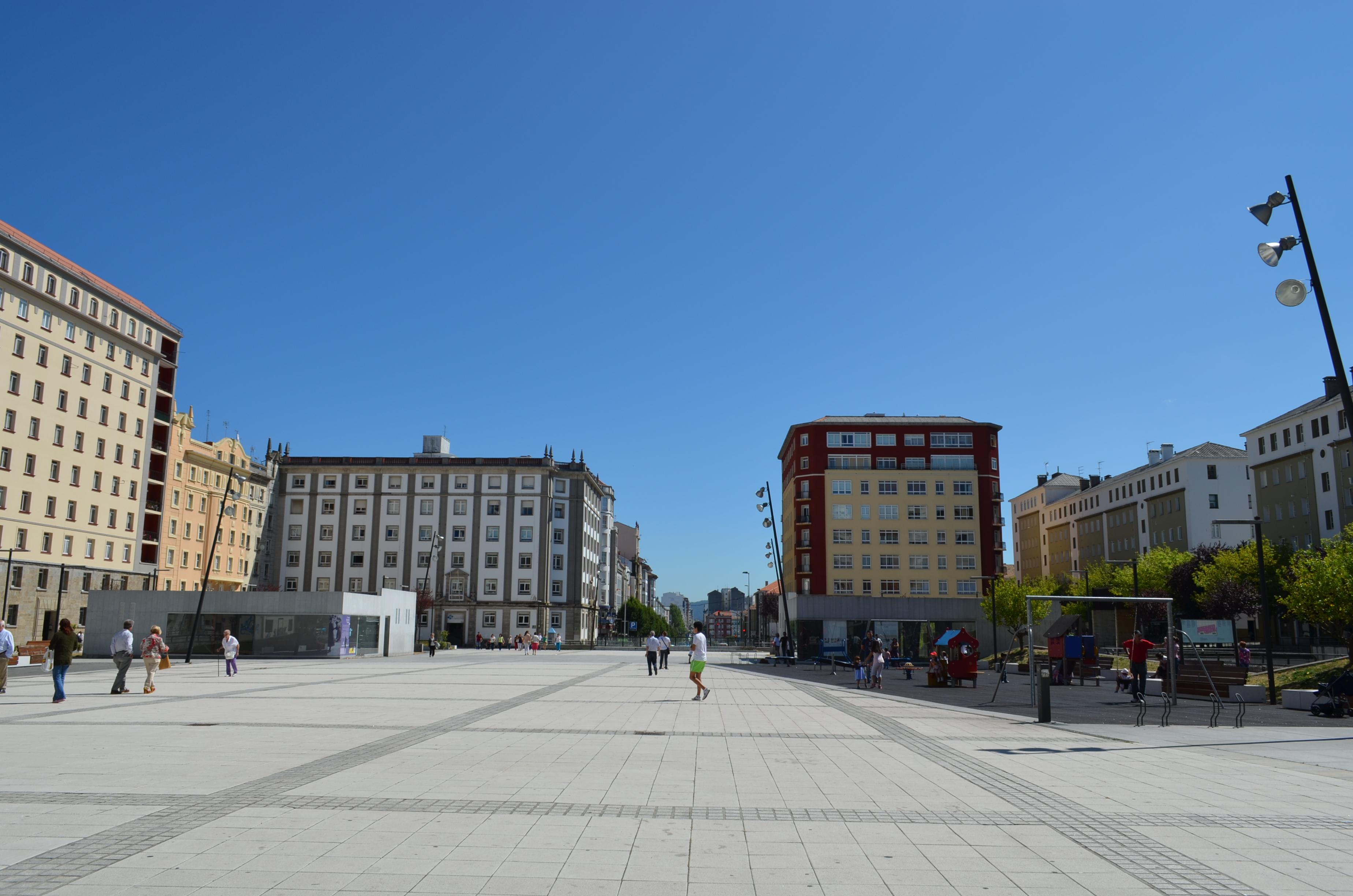 Plaza de España, por Miguel Angel Abella