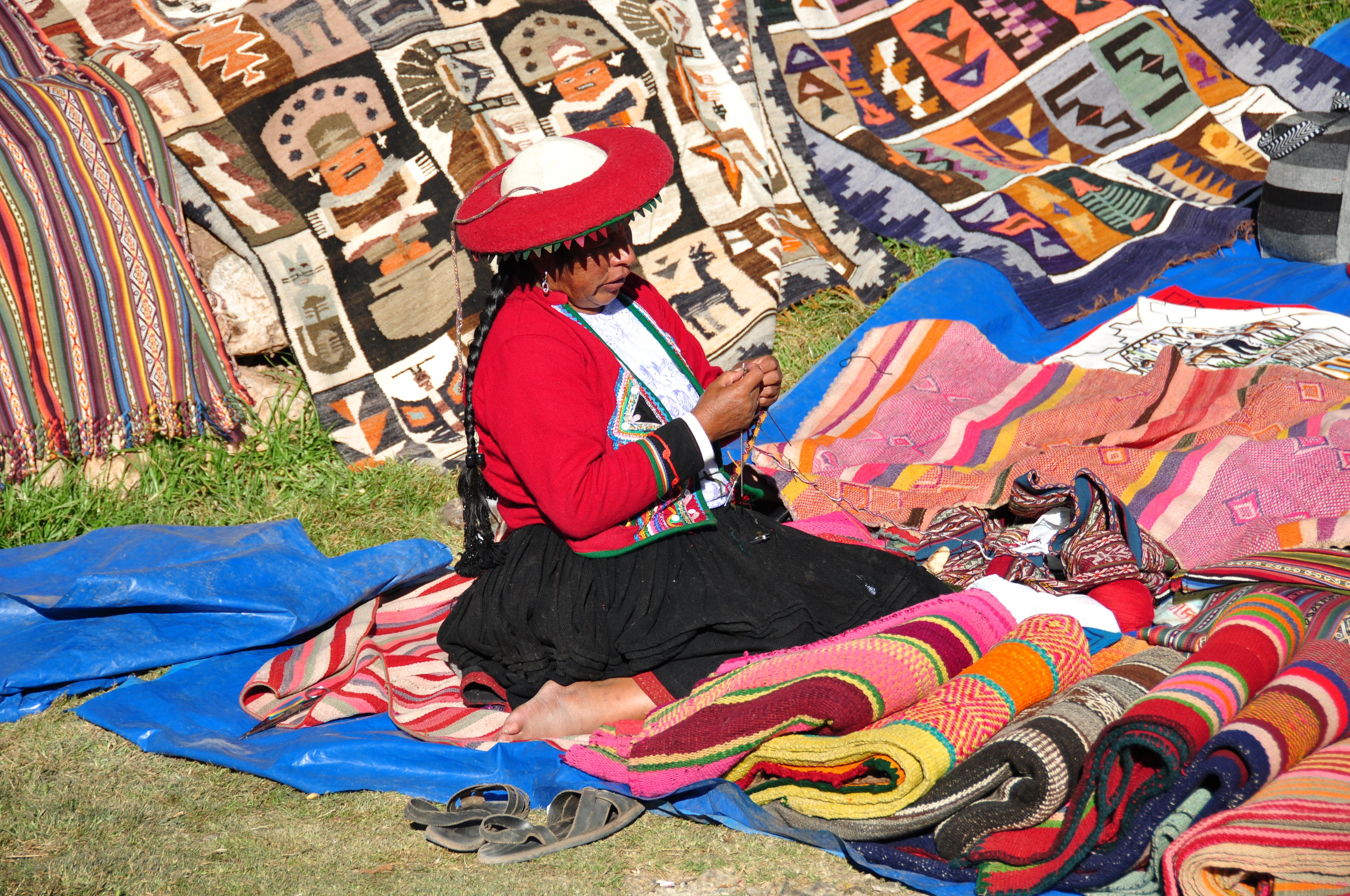 Descubre los mercados de Cusco: un viaje a lo local y auténtico