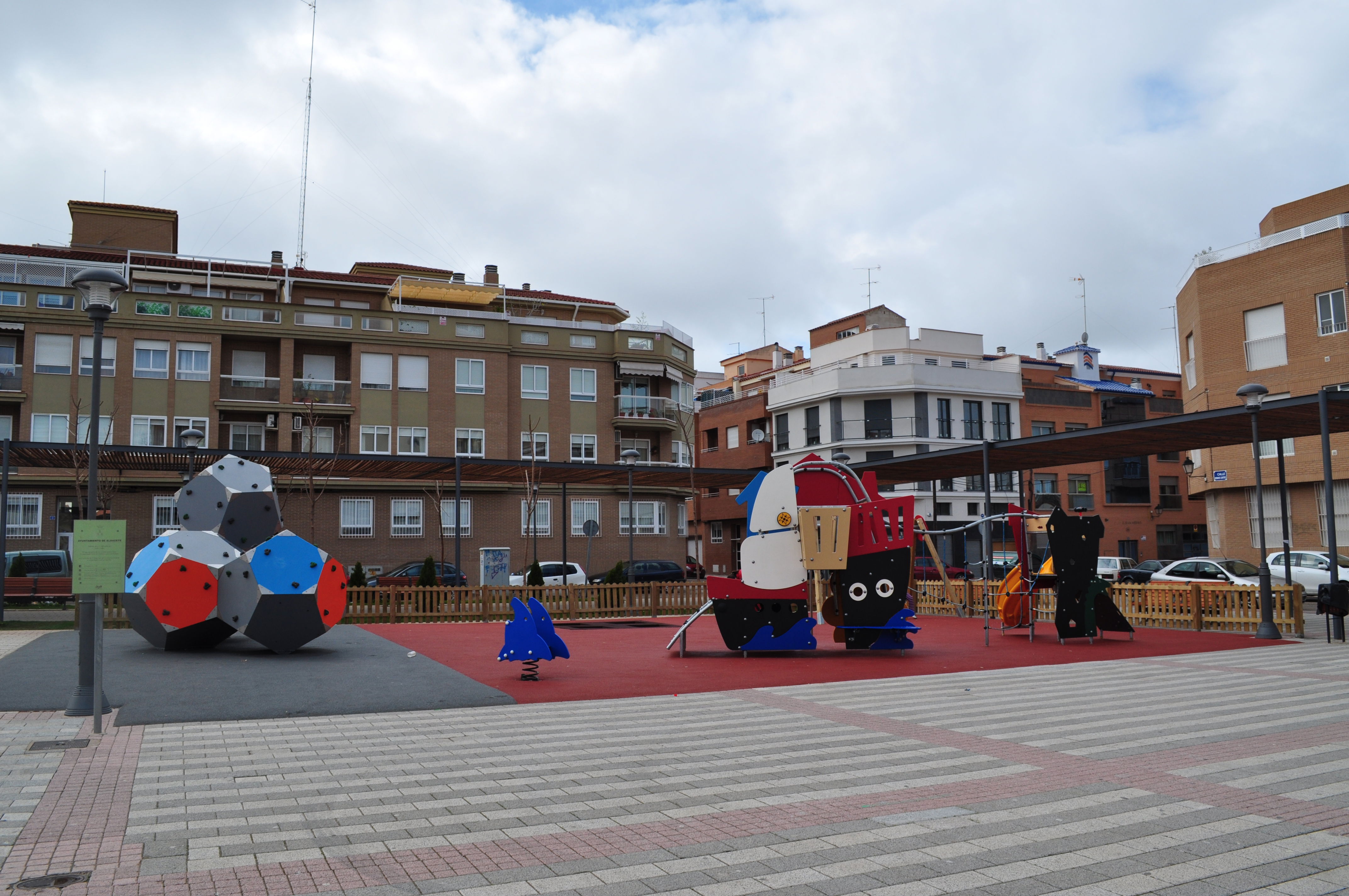 Plaza del Deposito del Sol, por miguel a. cartagena