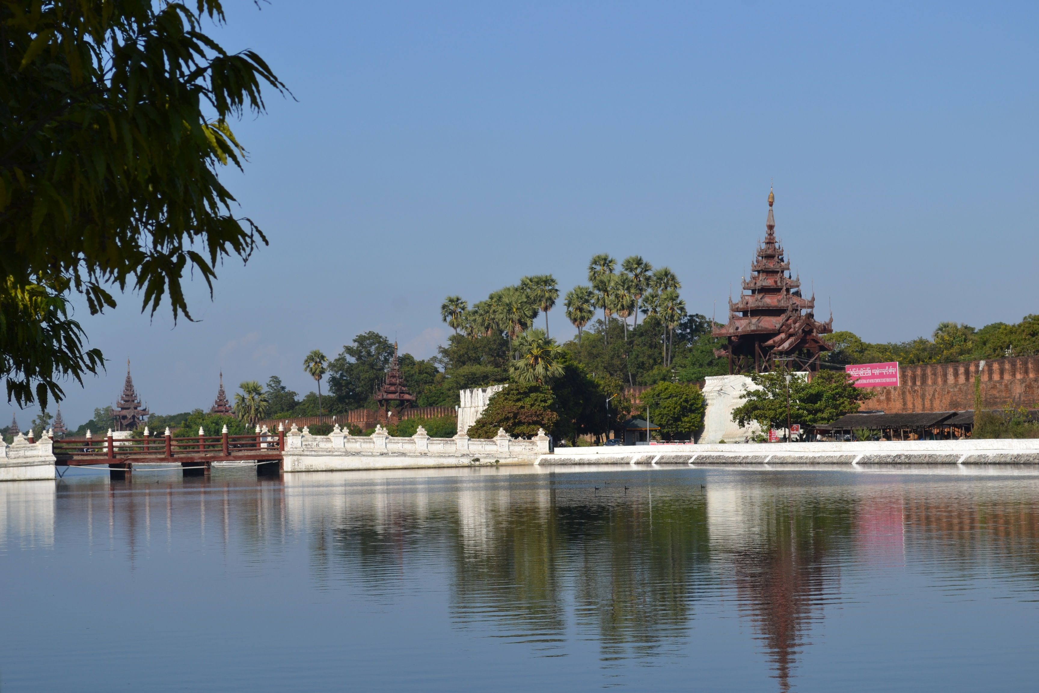 Fuerte Mandalay, por France Dutertre