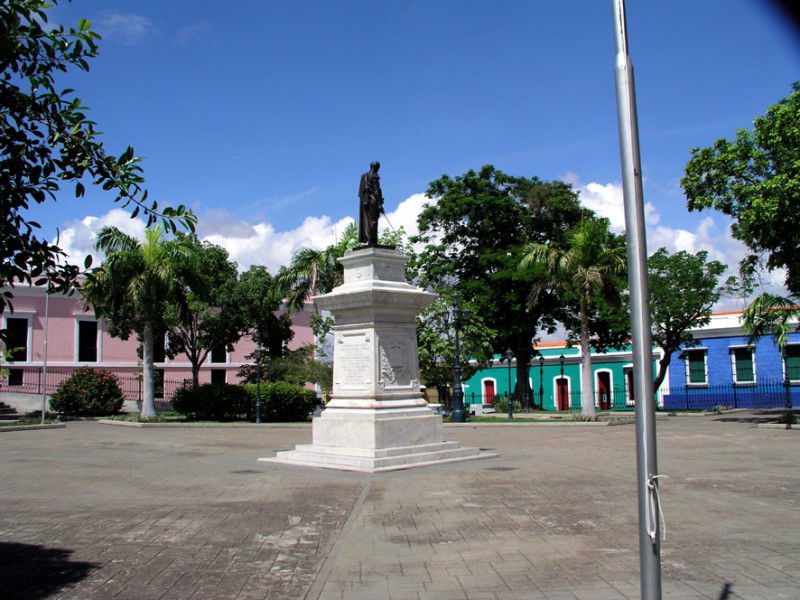 Plaza Bolívar, por Quatermain