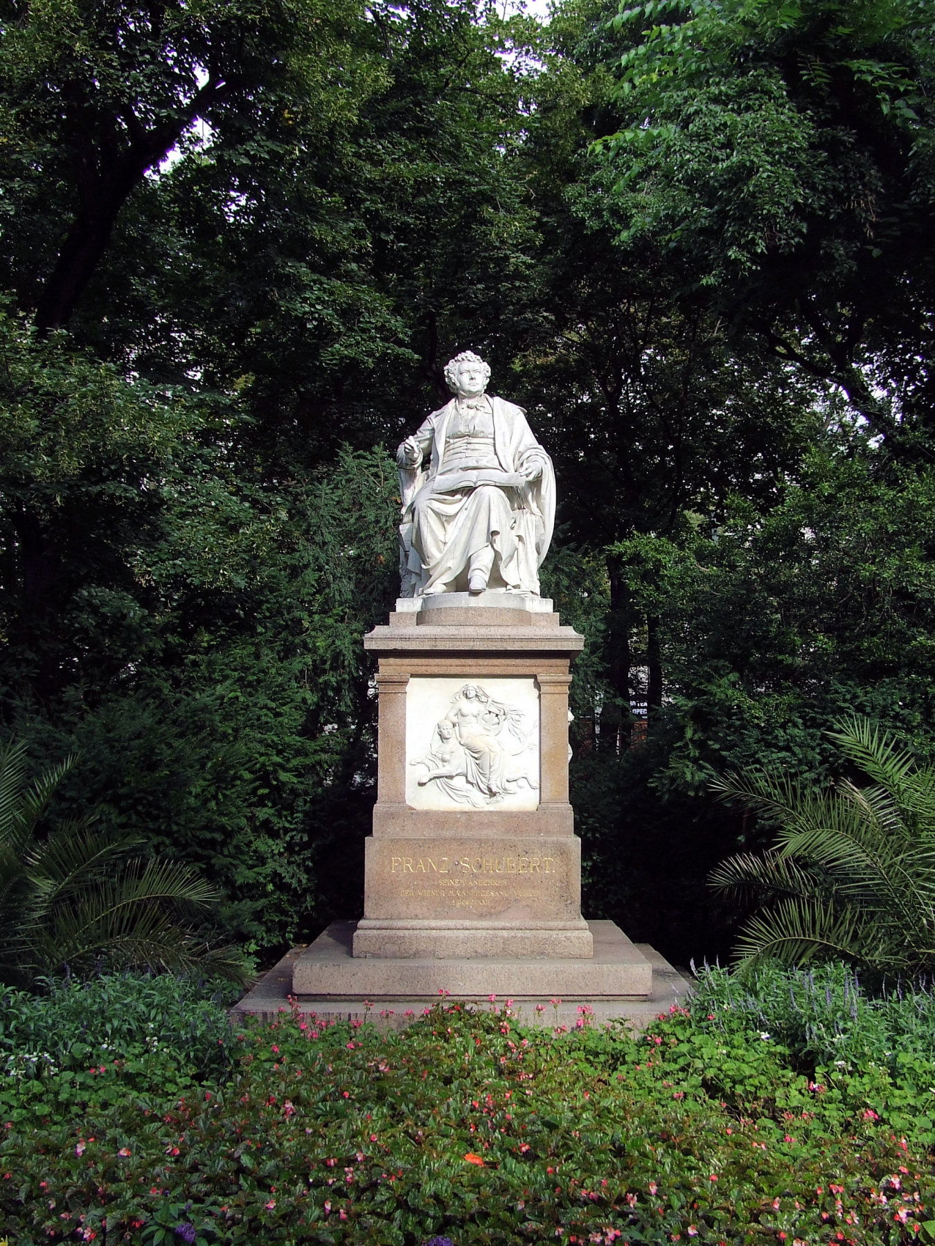 Monumento a Franz Schubert, por Viagens Lacoste