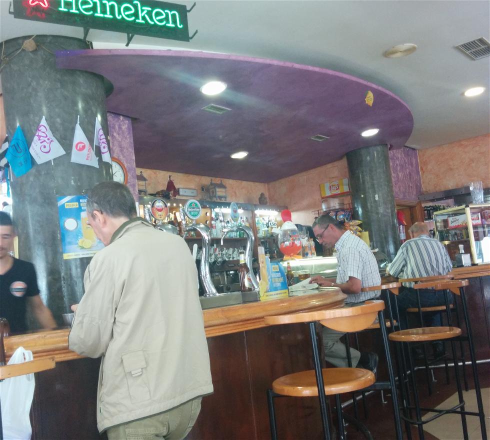 Cafetería Delicias en Vigo: 3 opiniones y 1 fotos