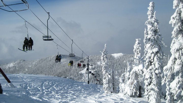 Snowbowl Ski and Summer Resort, por Jeff Schmerker