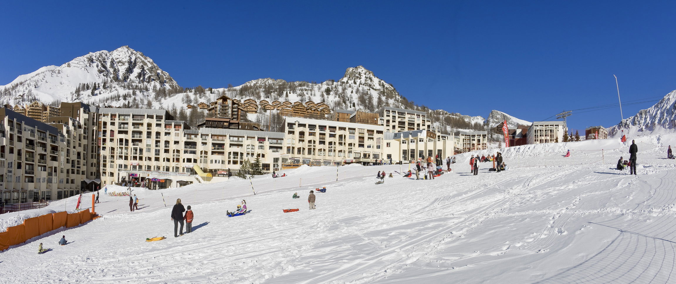 Isola 2000, por Stations de ski