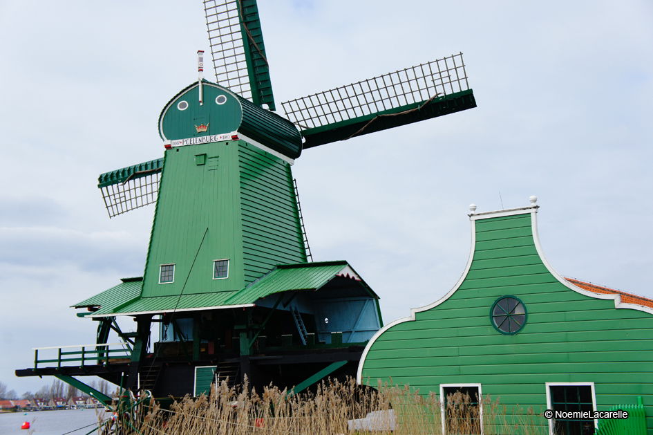 Molino De Gekroonde Poelenburg, por Noémie LACARELLE