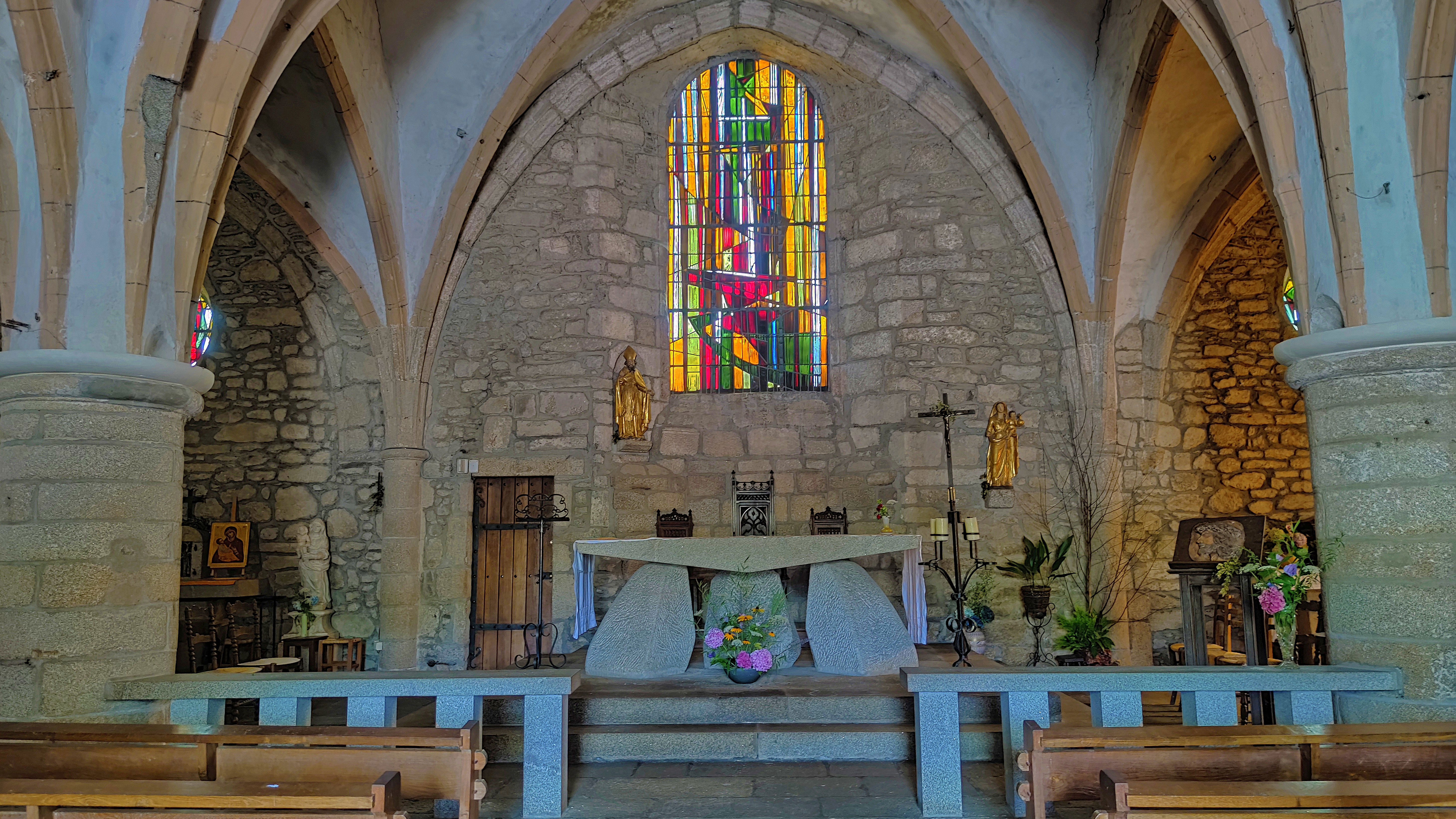 Eglise Notre-Dame-des-Bans de Treignac, por Chaktori Chaktori