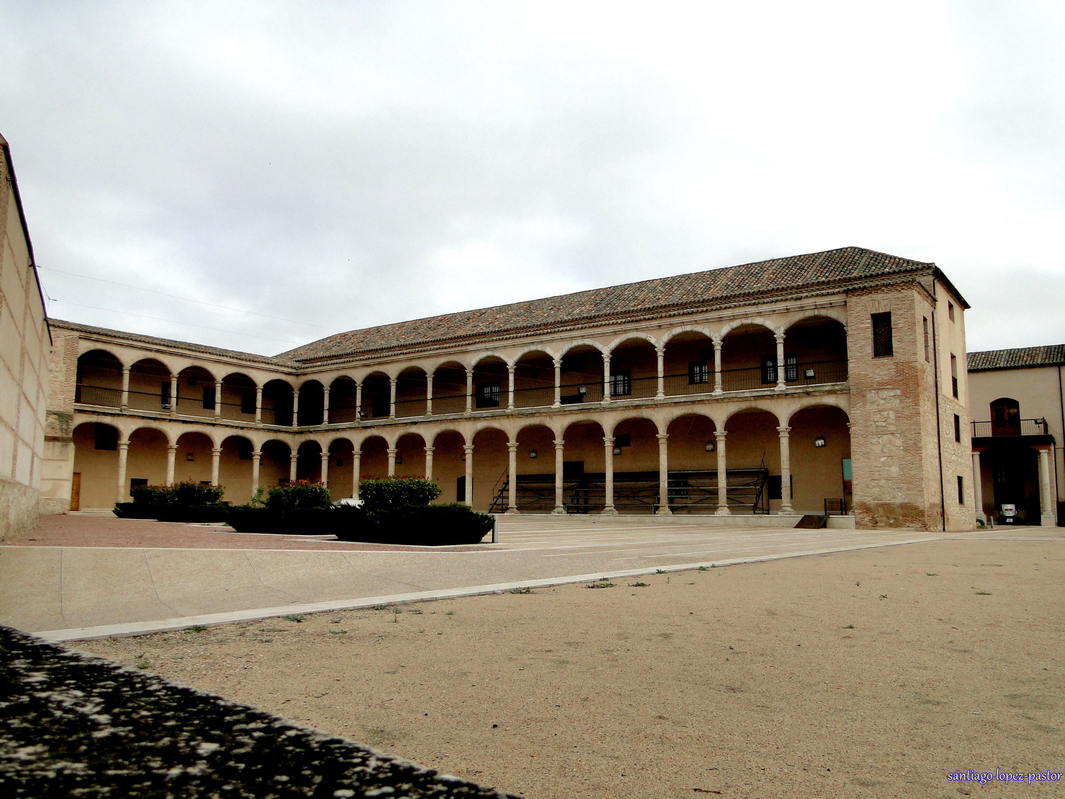 Patio Porticado Maria de Padilla, por David Benayas Sánchez
