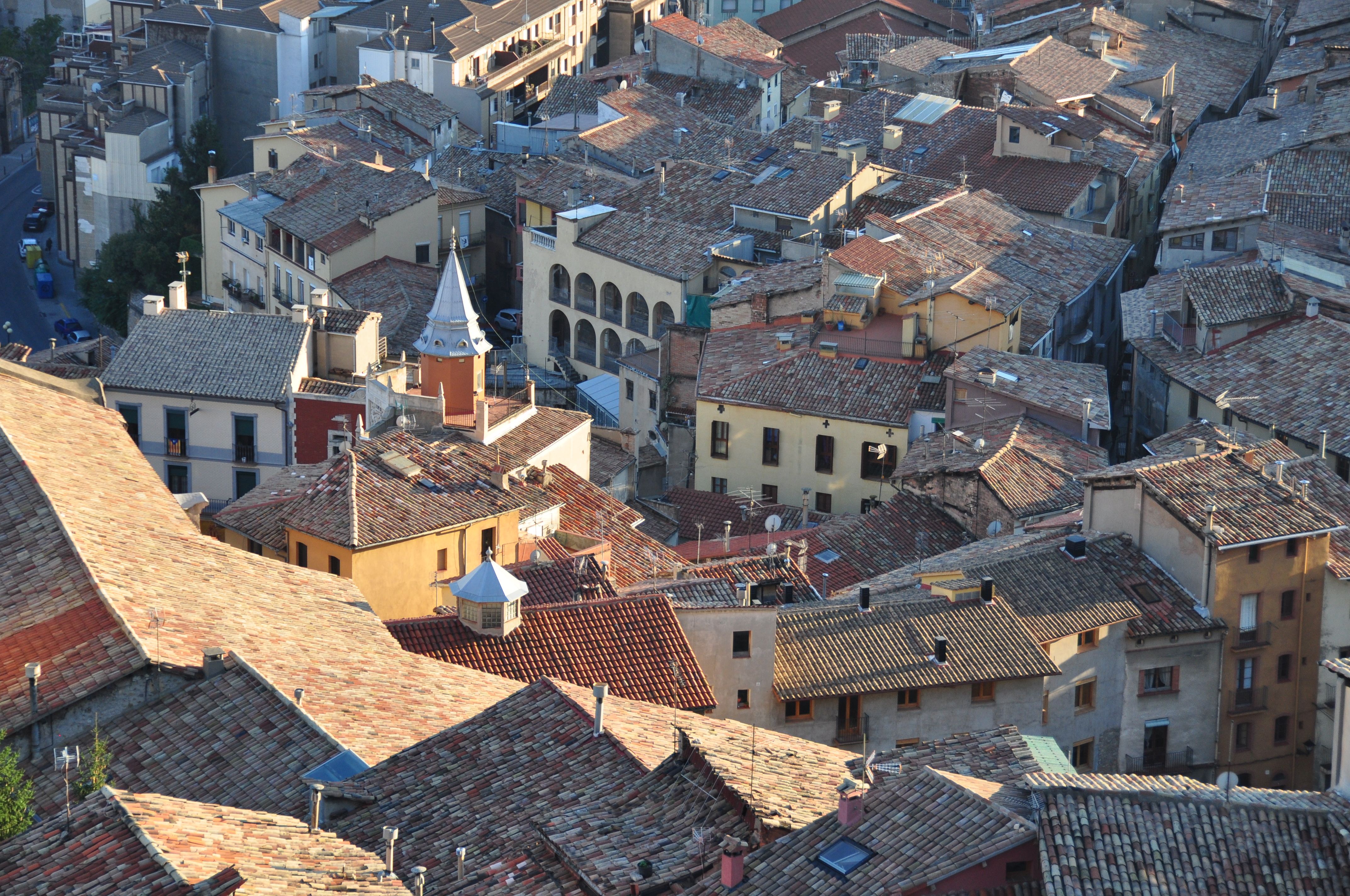 Atracciones en Berga que inspiran historia y belleza natural