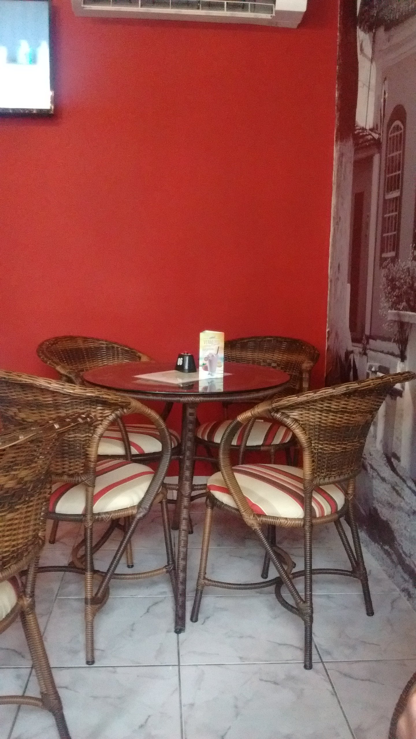 FAIRYLAND CAFÉ & CUPCAKERIA, Florianópolis - Comentários de Restaurantes,  Fotos & Número de Telefone