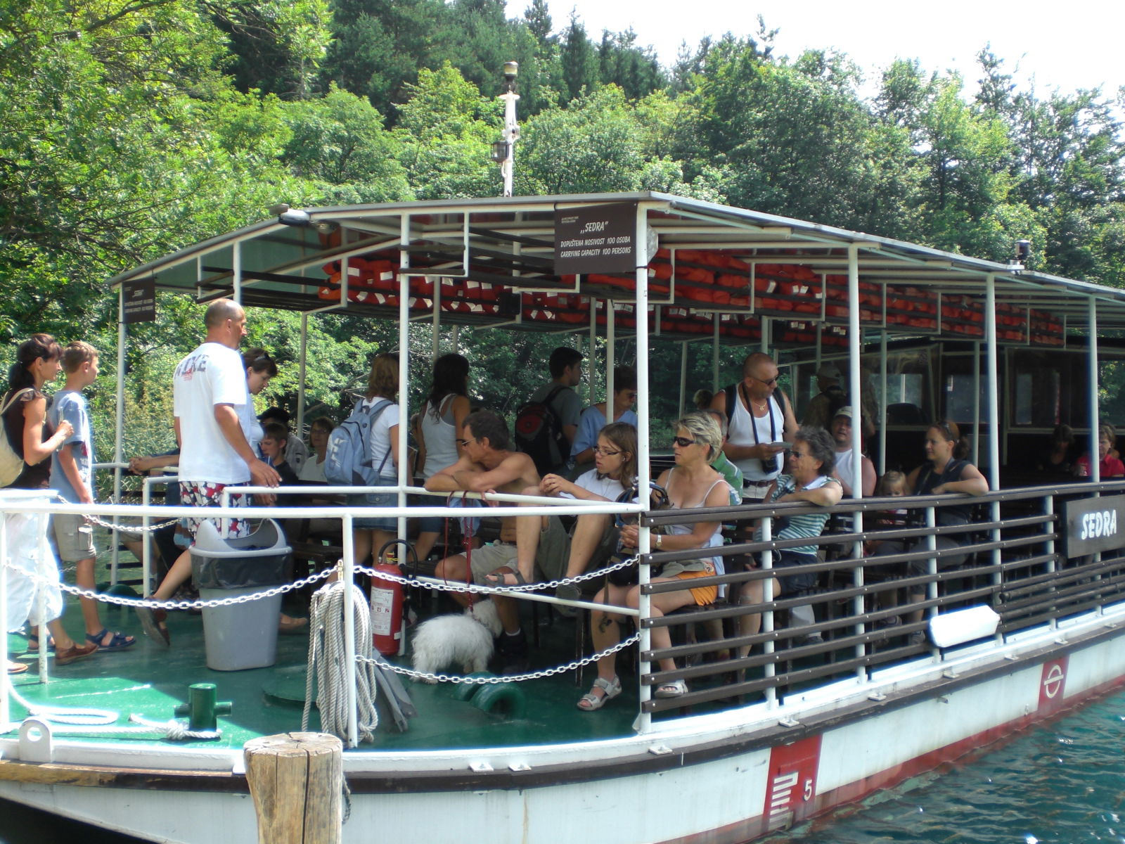 Por los lagos de Plitvice en barco, por guanche