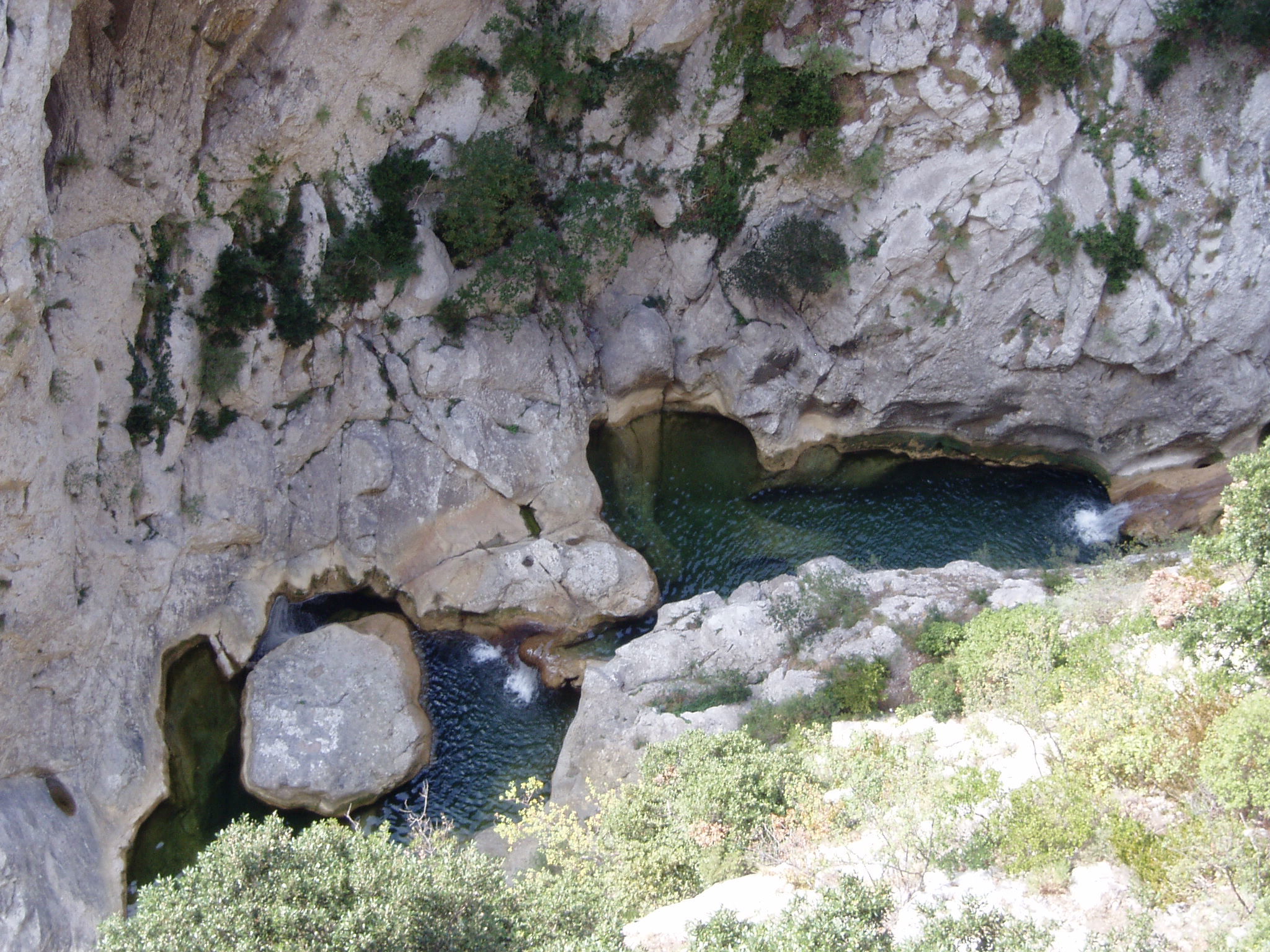 Canyoning en Pyrénées Orientales, por Emeline Haye