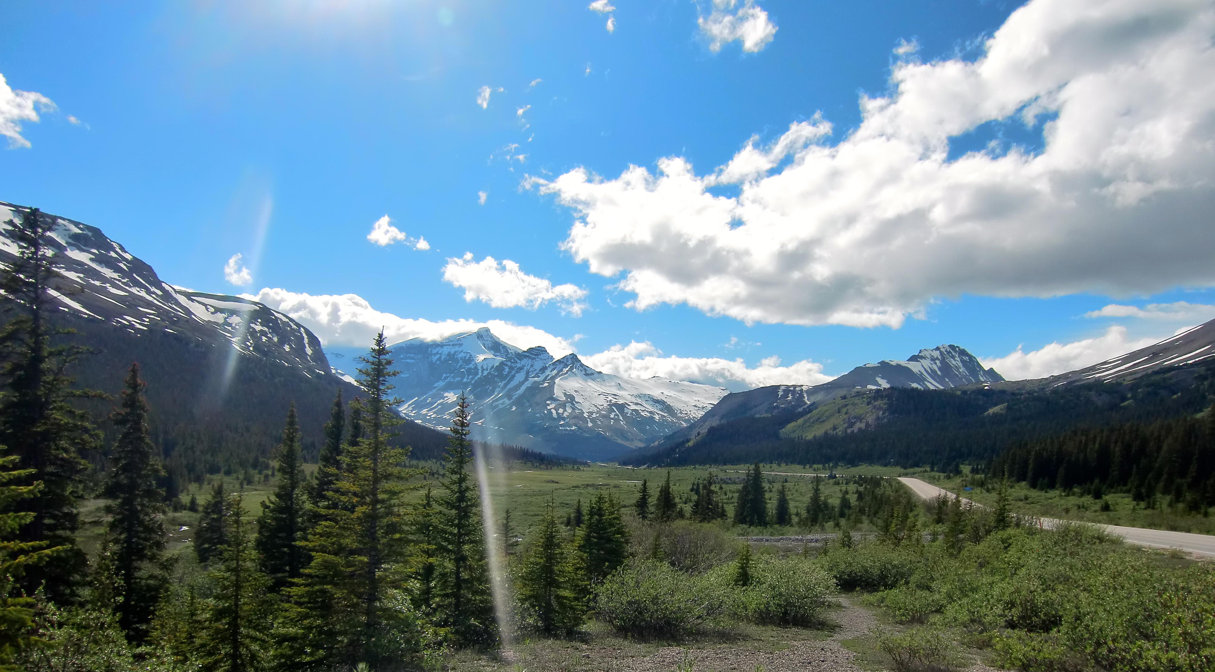 Carreteras en Canadá para descubrir paisajes inolvidables y aventuras