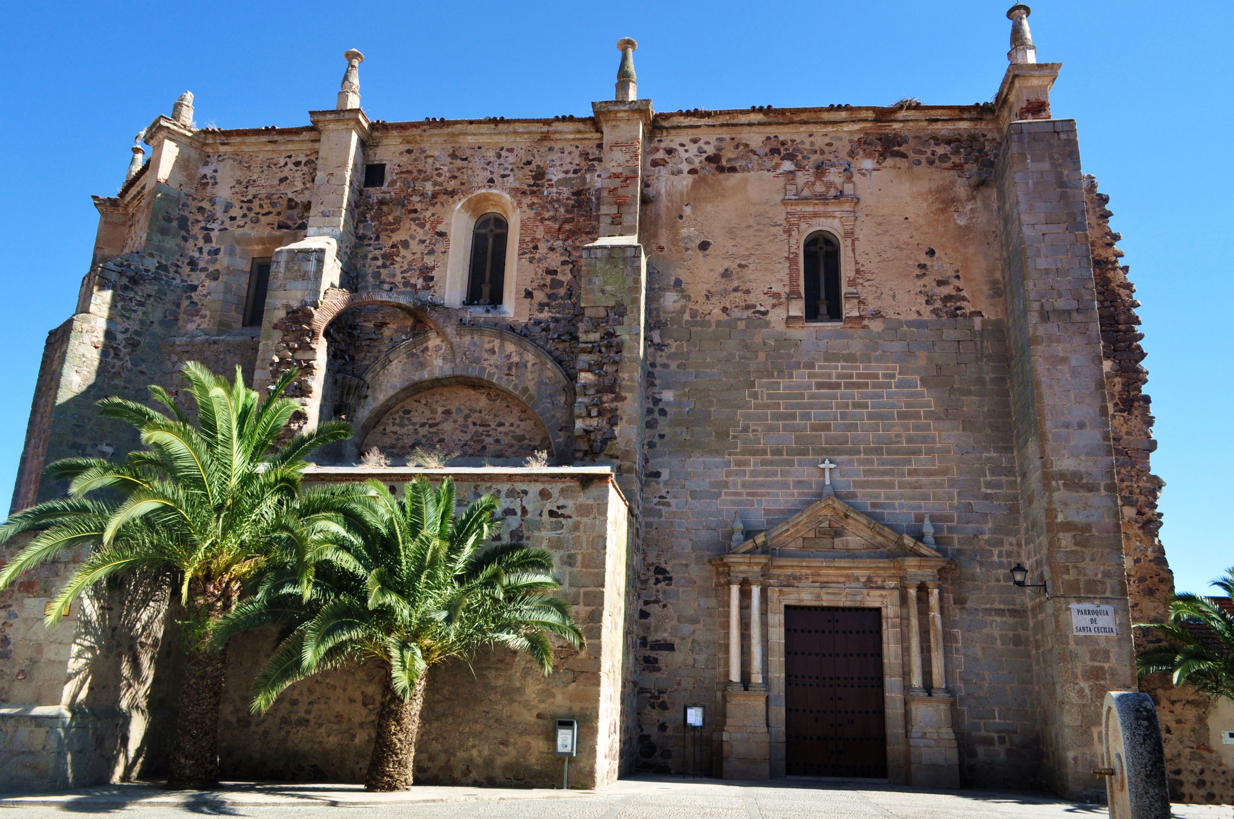 Iglesia de Santa Cecilia, por miguel a. cartagena