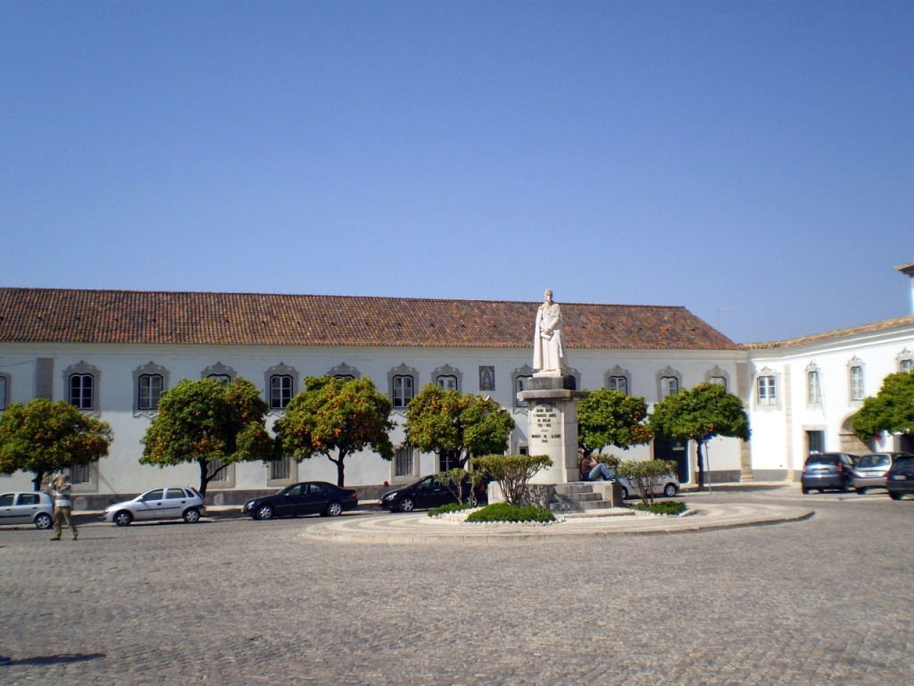 Largo da Sé - Plaza de la Catedral de Faro, por Lala