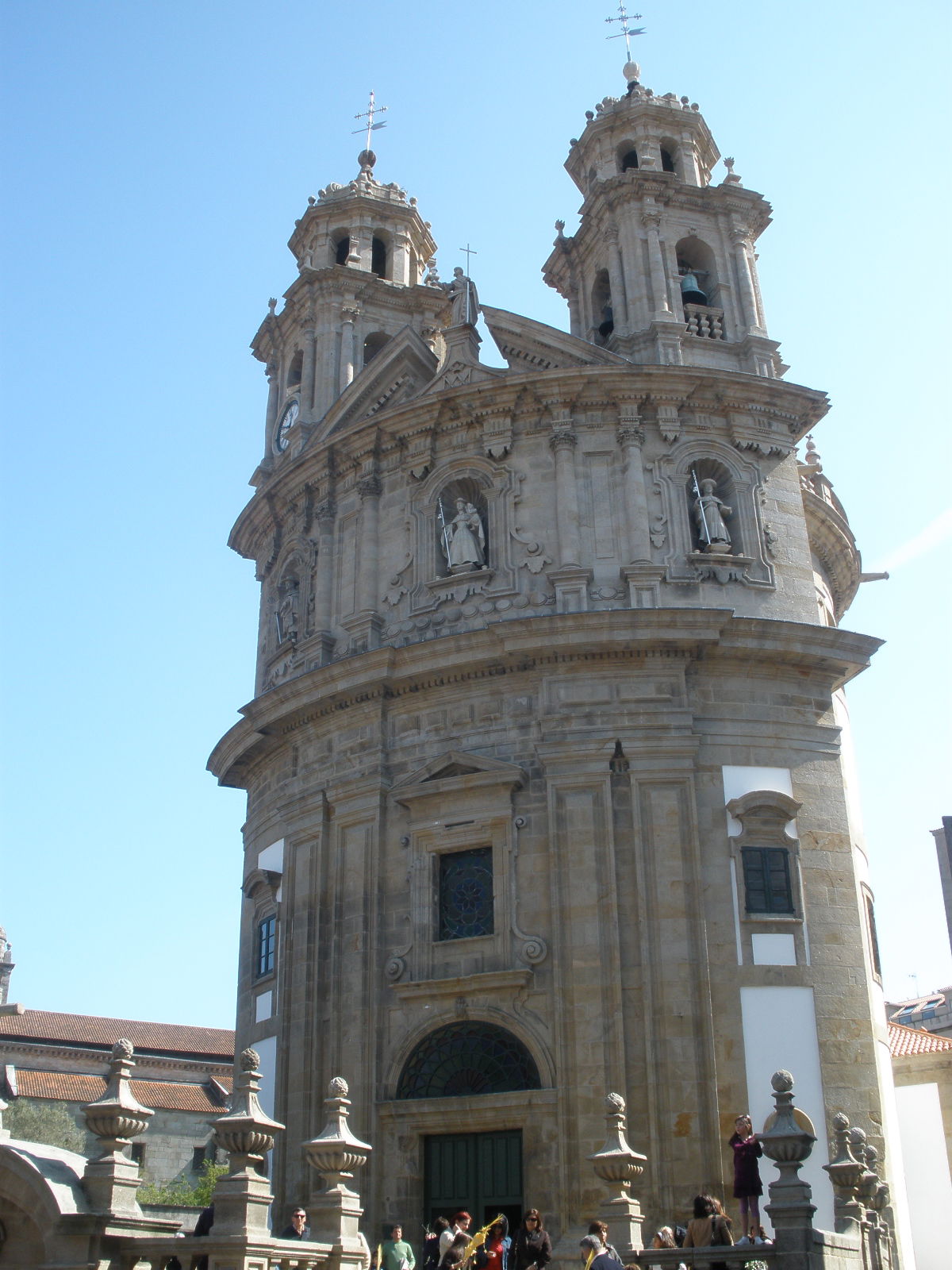 Iglesia La Peregrina, por mmozamiz
