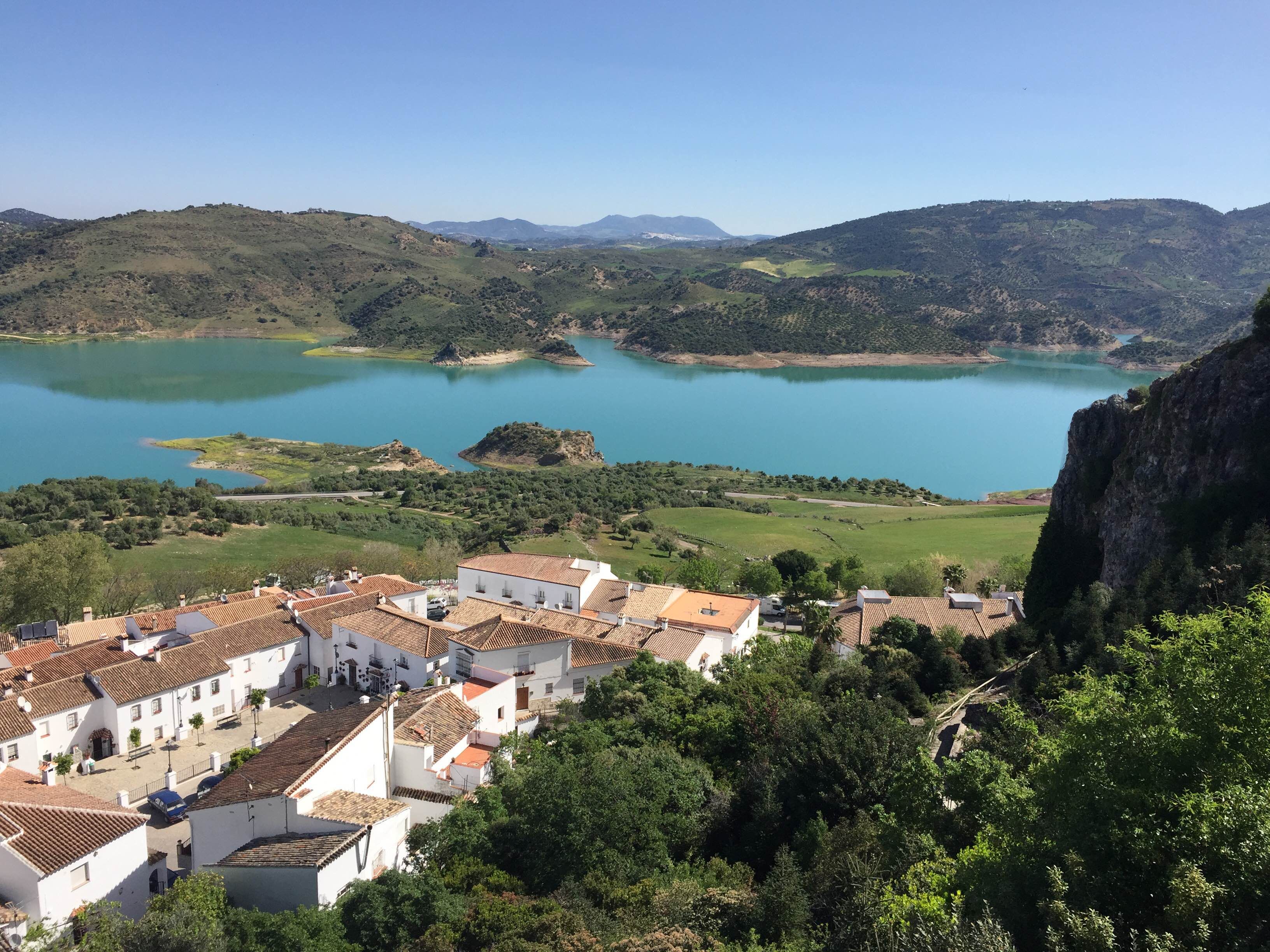 Mirador de Zahara de la Sierra, por Gonzalo Moreno
