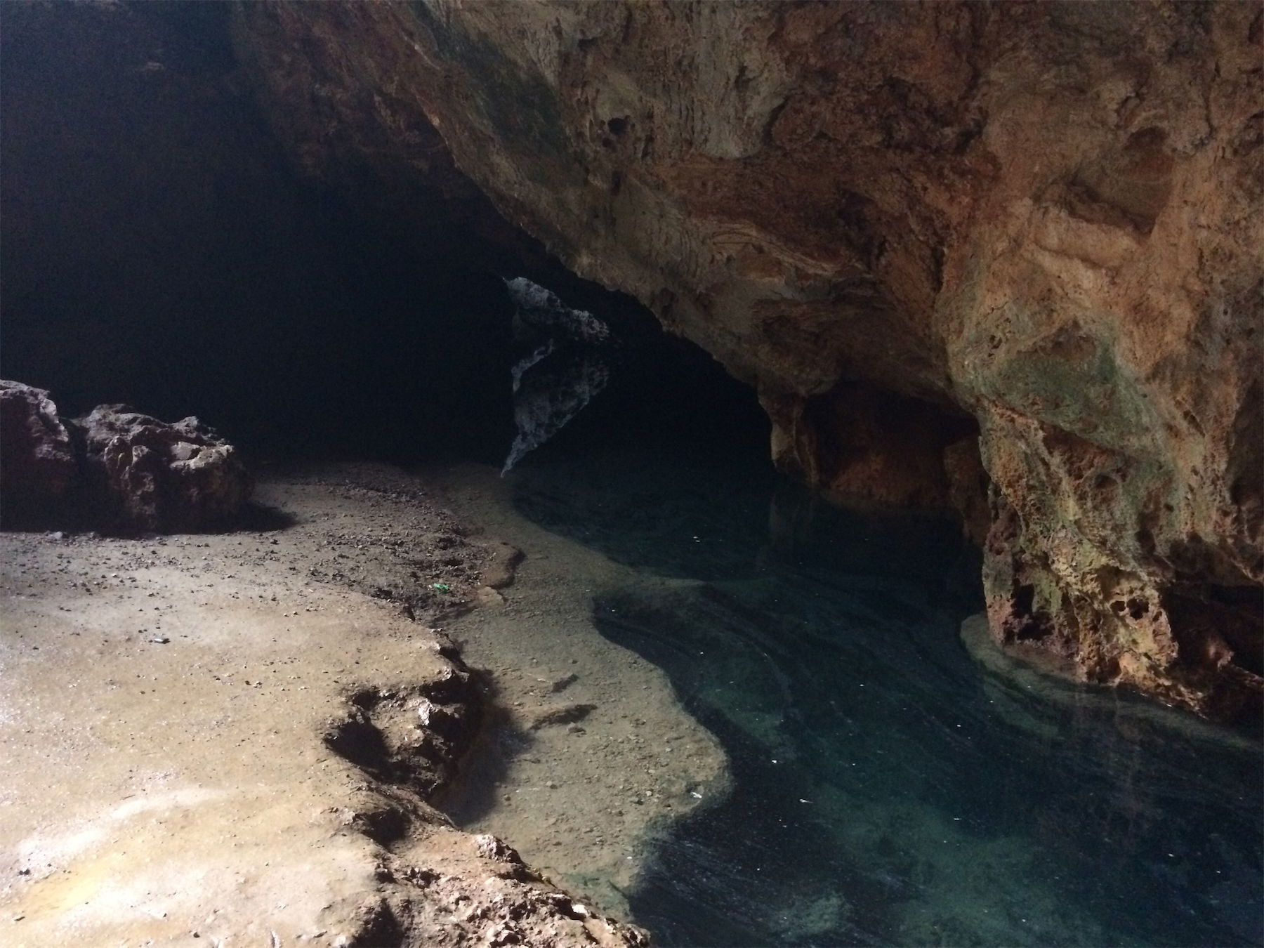 Cueva del Agua, por Daniel Mayor Nicolas