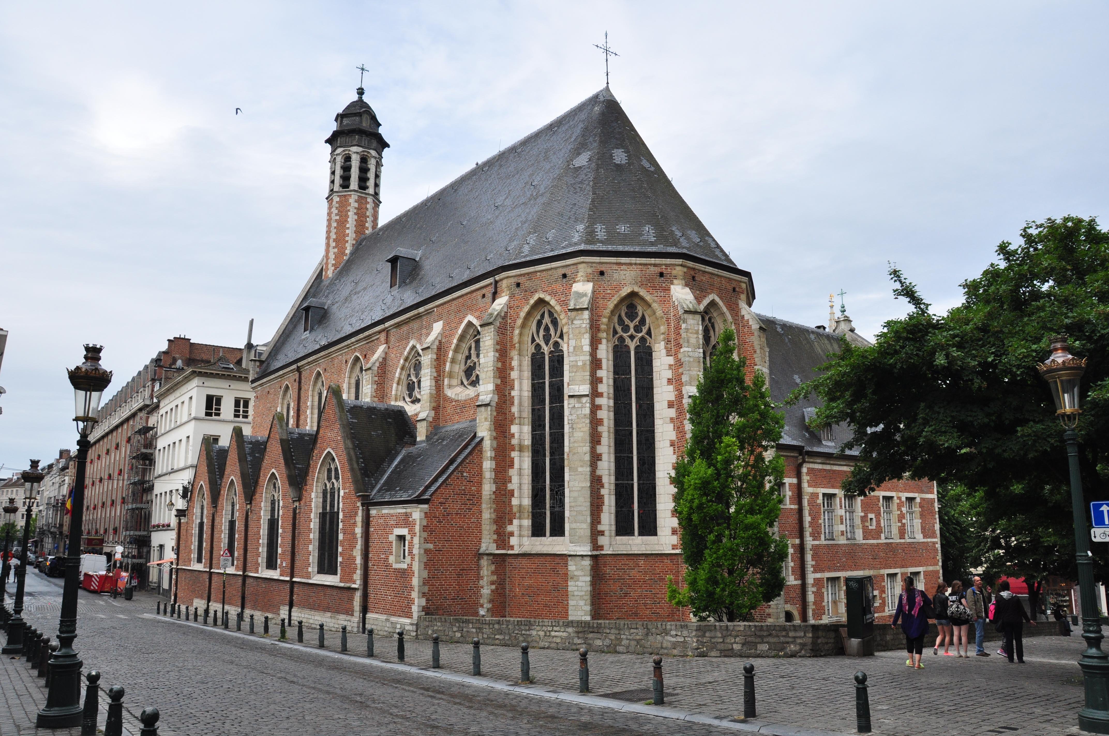 Iglesia de Santa María Magdalena - Chapelle de la Madeleine en Bruselas: 3  opiniones y 15 fotos