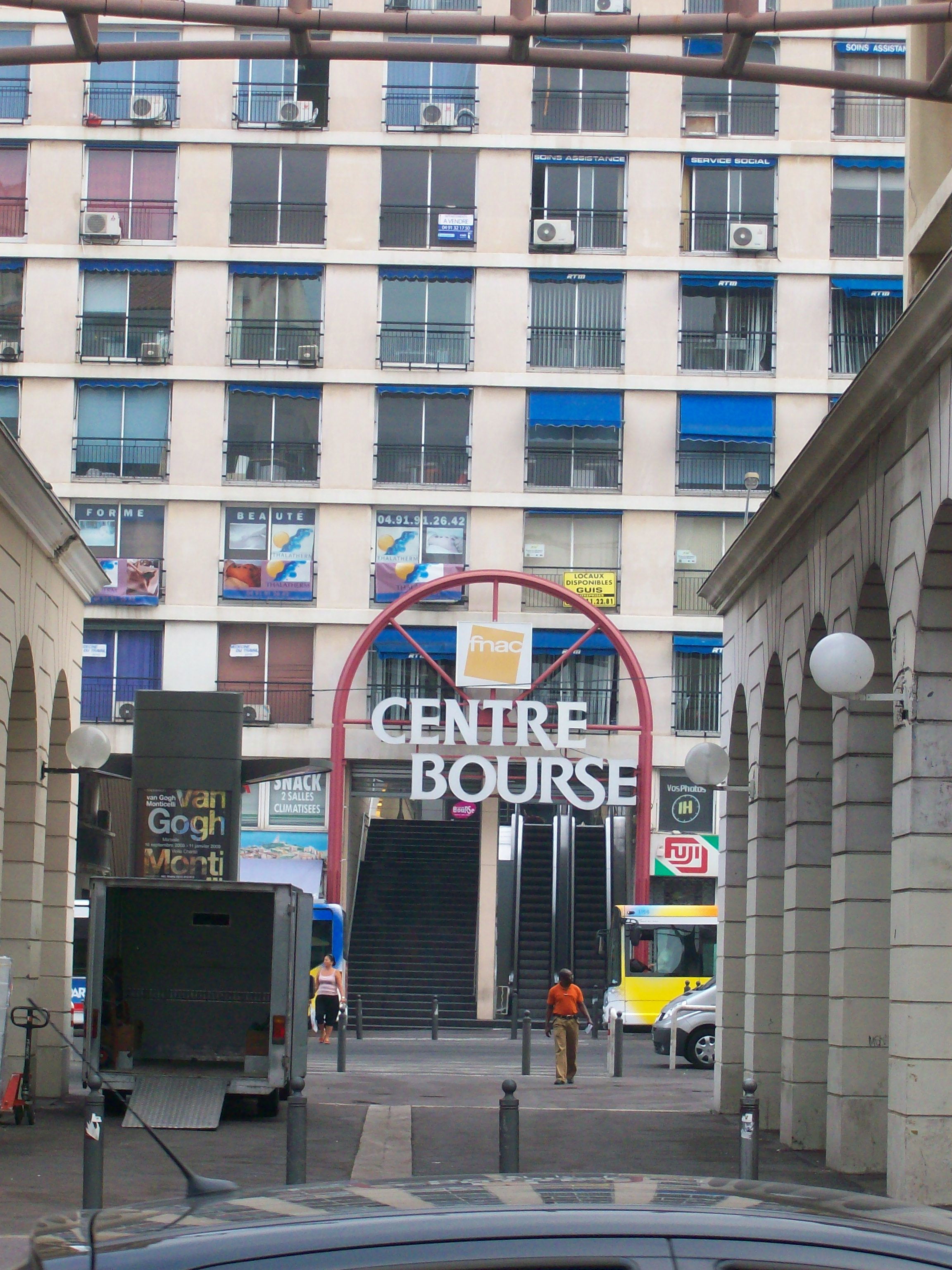 Centre Bourse, por Coline