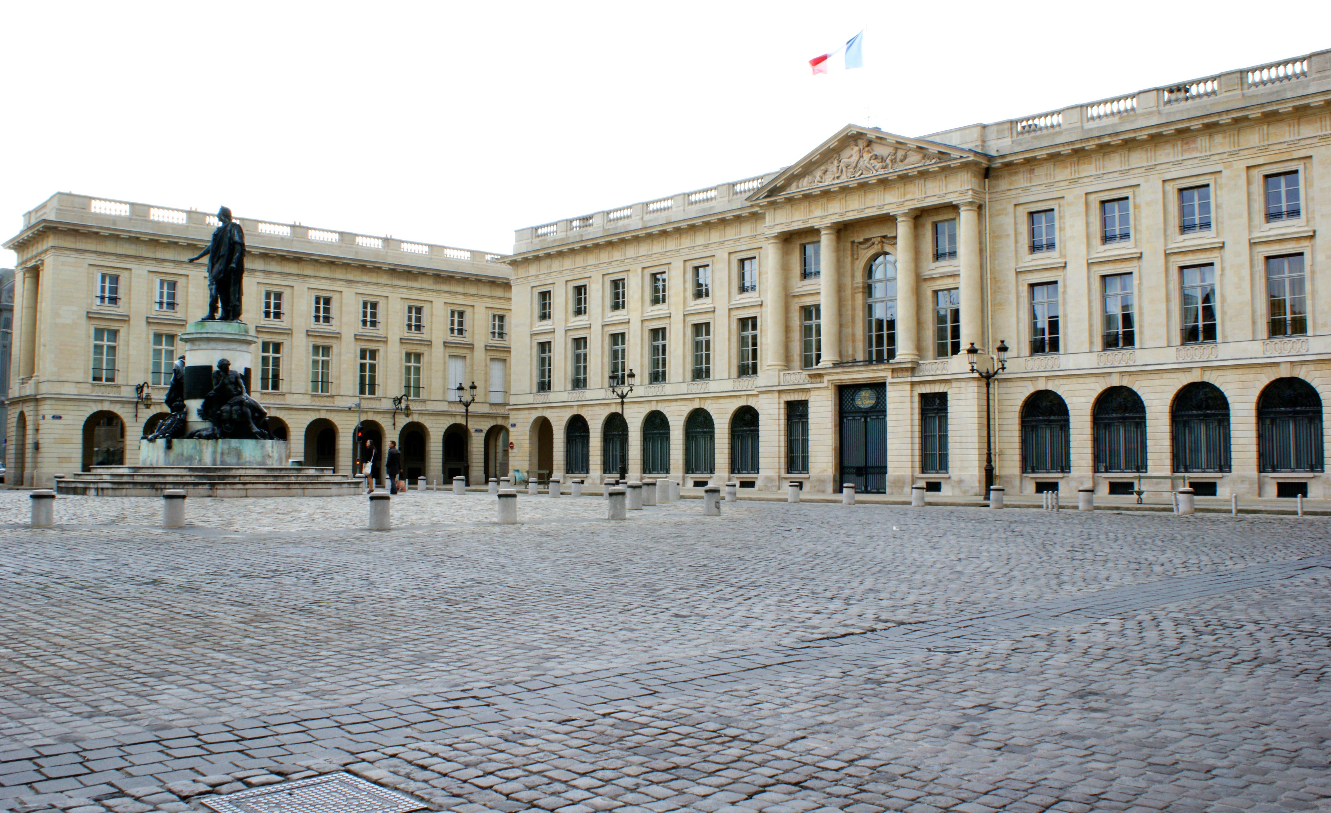 Place Royale, por Anne-Laure Caquineau